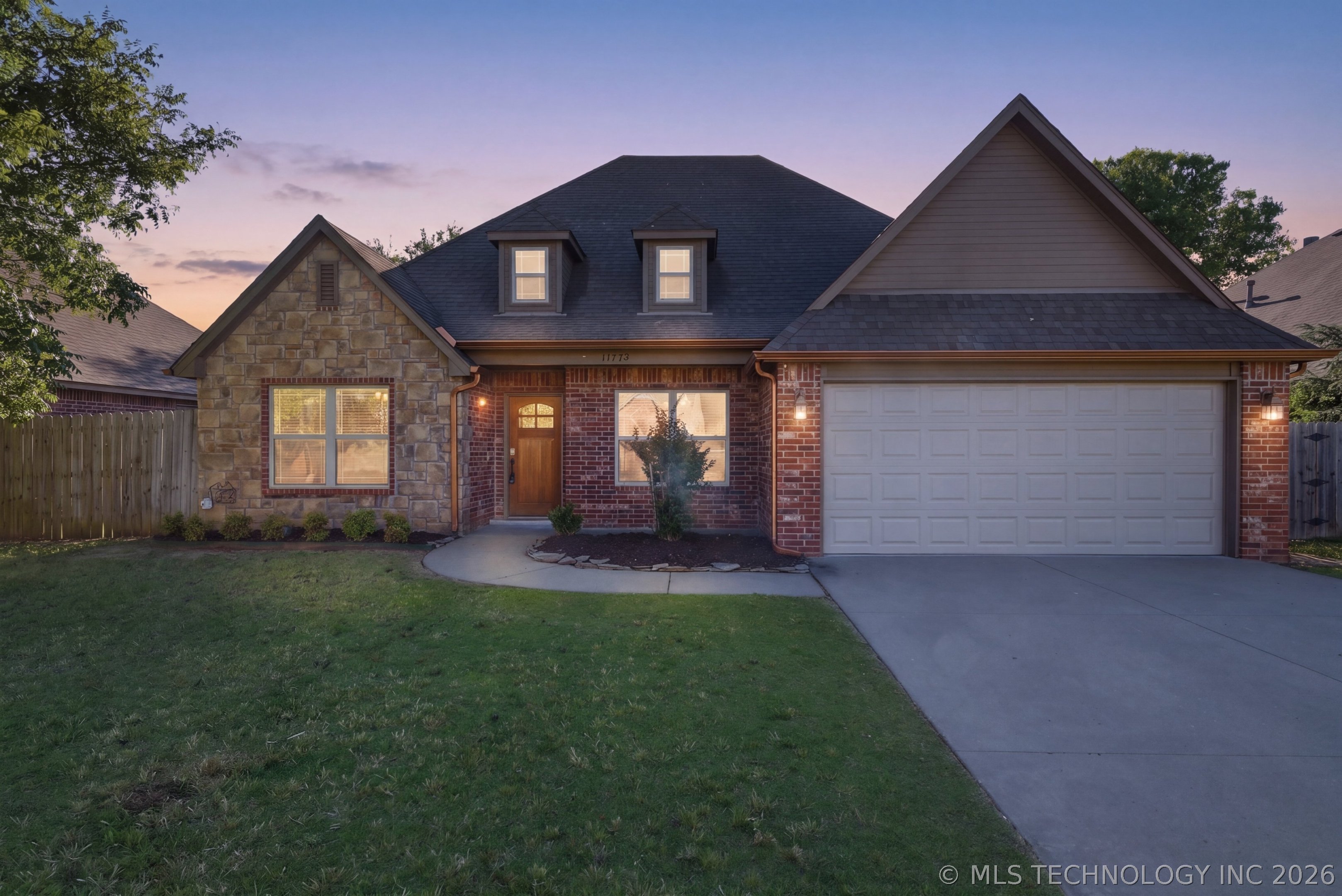 14738 Courtney Drive Glenpool OK 74033