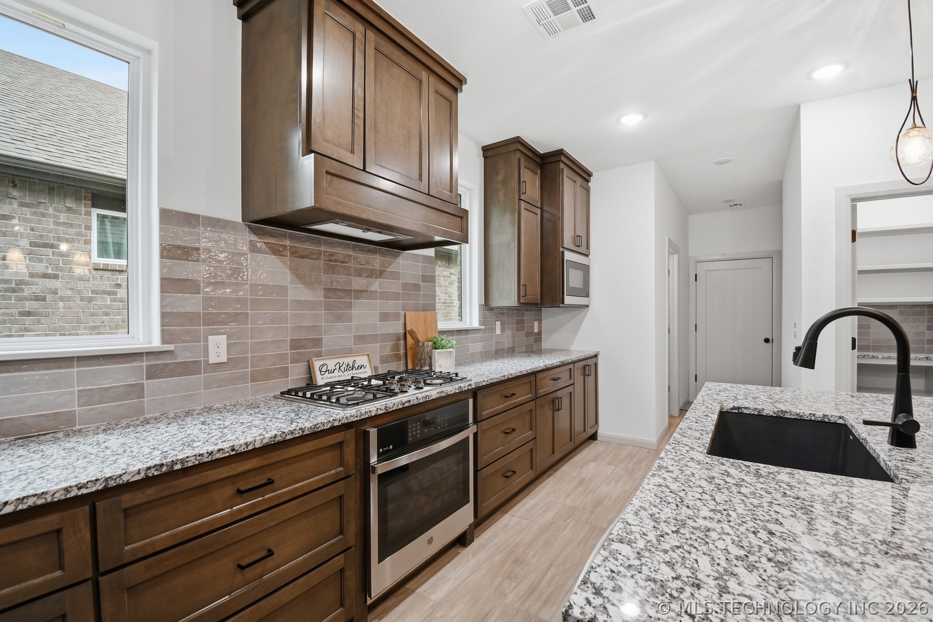 1218 N Elder Avenue Broken Arrow OK 74012