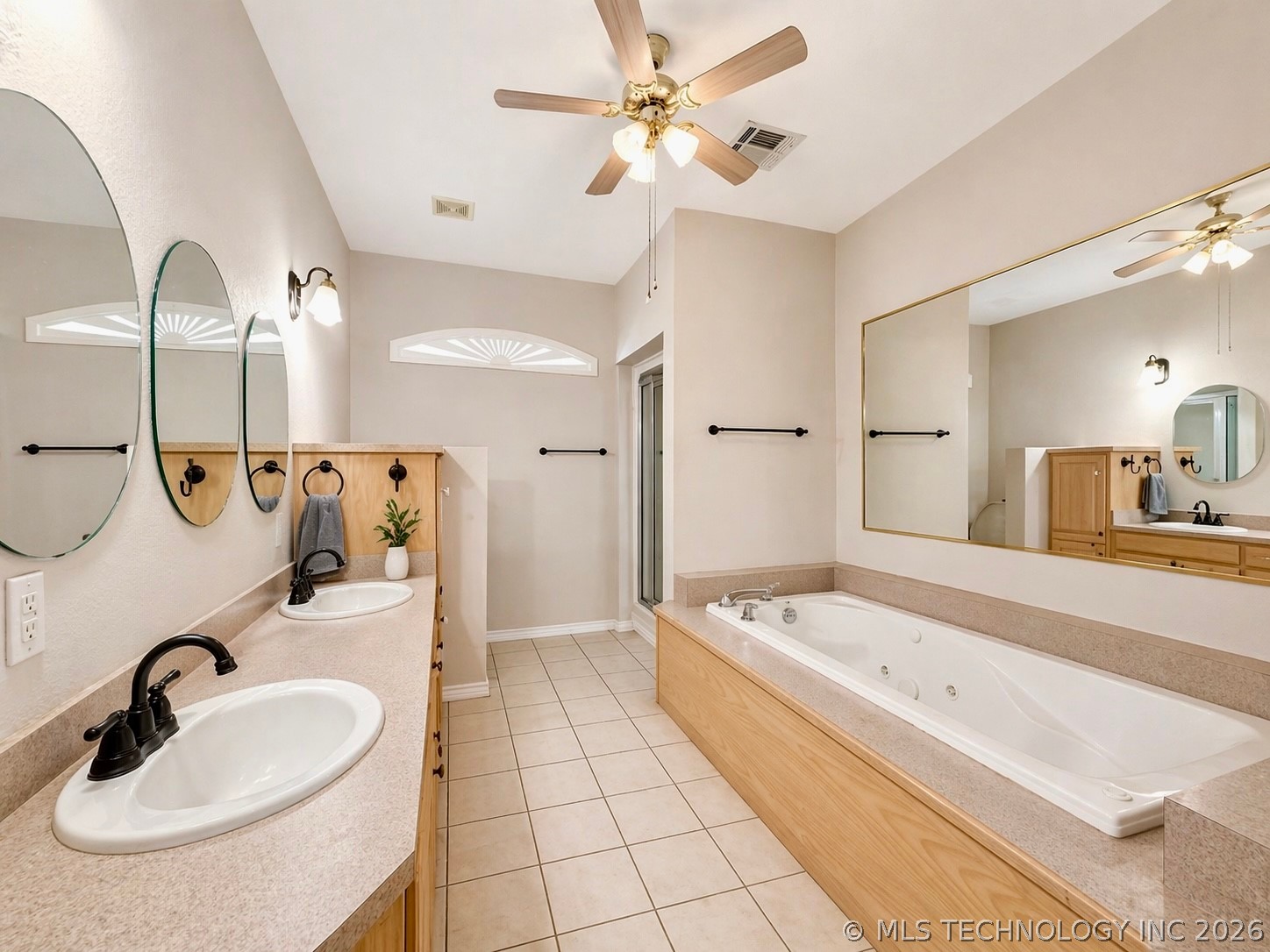 6946 Red Oak Drive Kingston OK 73439