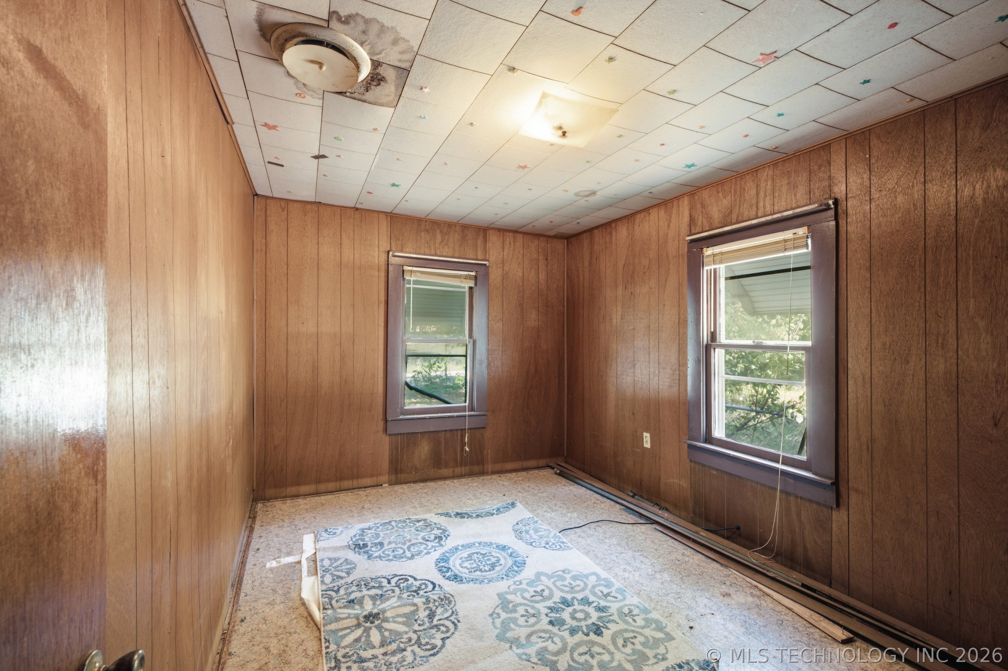 404 E Beach Street Henryetta OK 74437