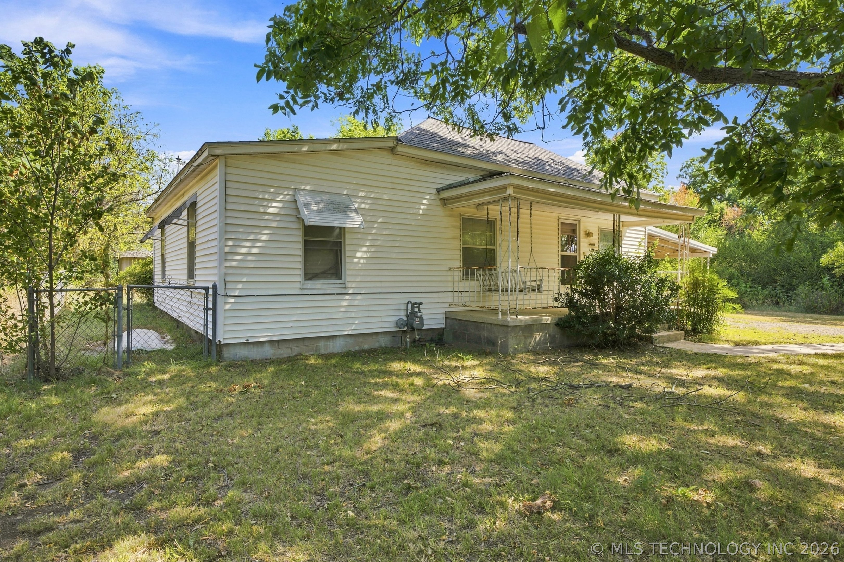 404 E Beach Street Henryetta OK 74437