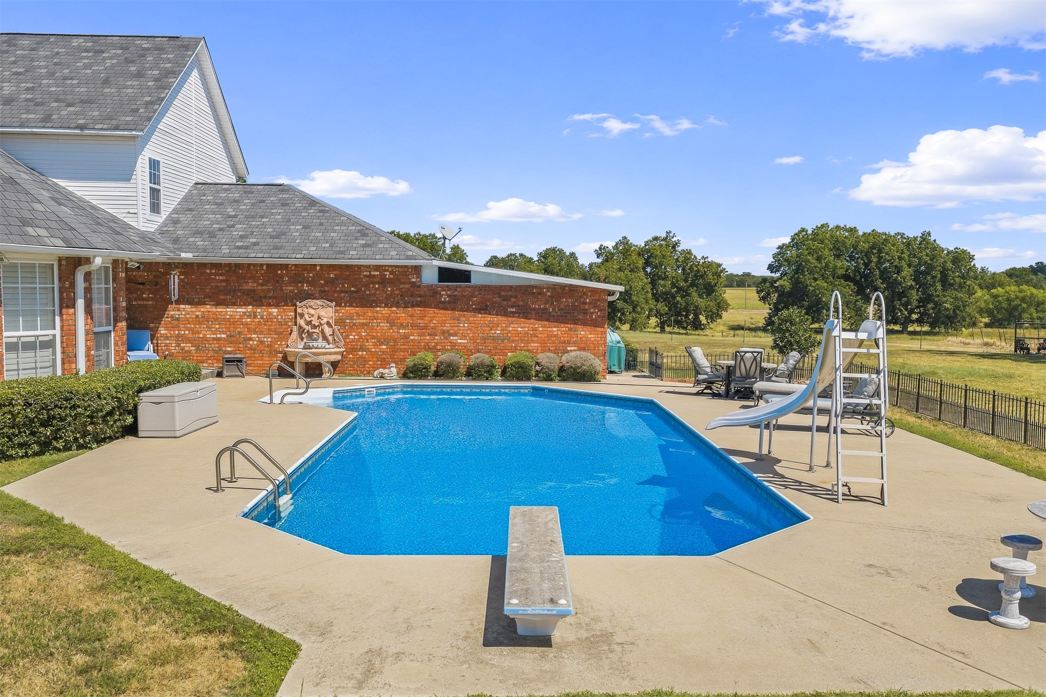1599 Cardinal Road Lone Grove OK 73443
