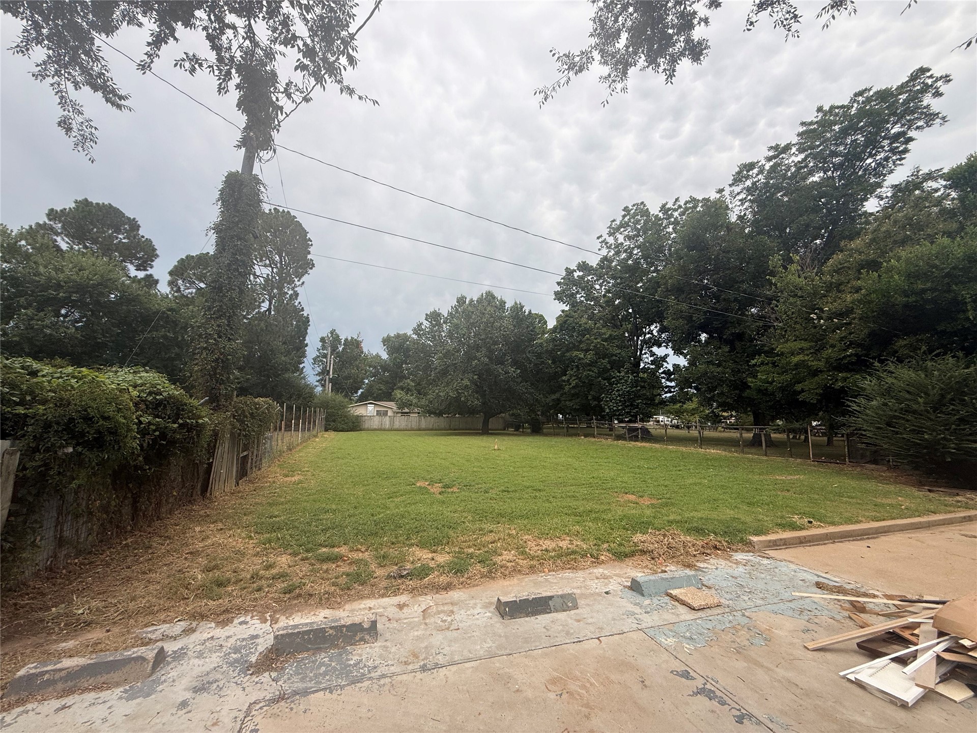 1910 E 9th Street Okmulgee OK 74447