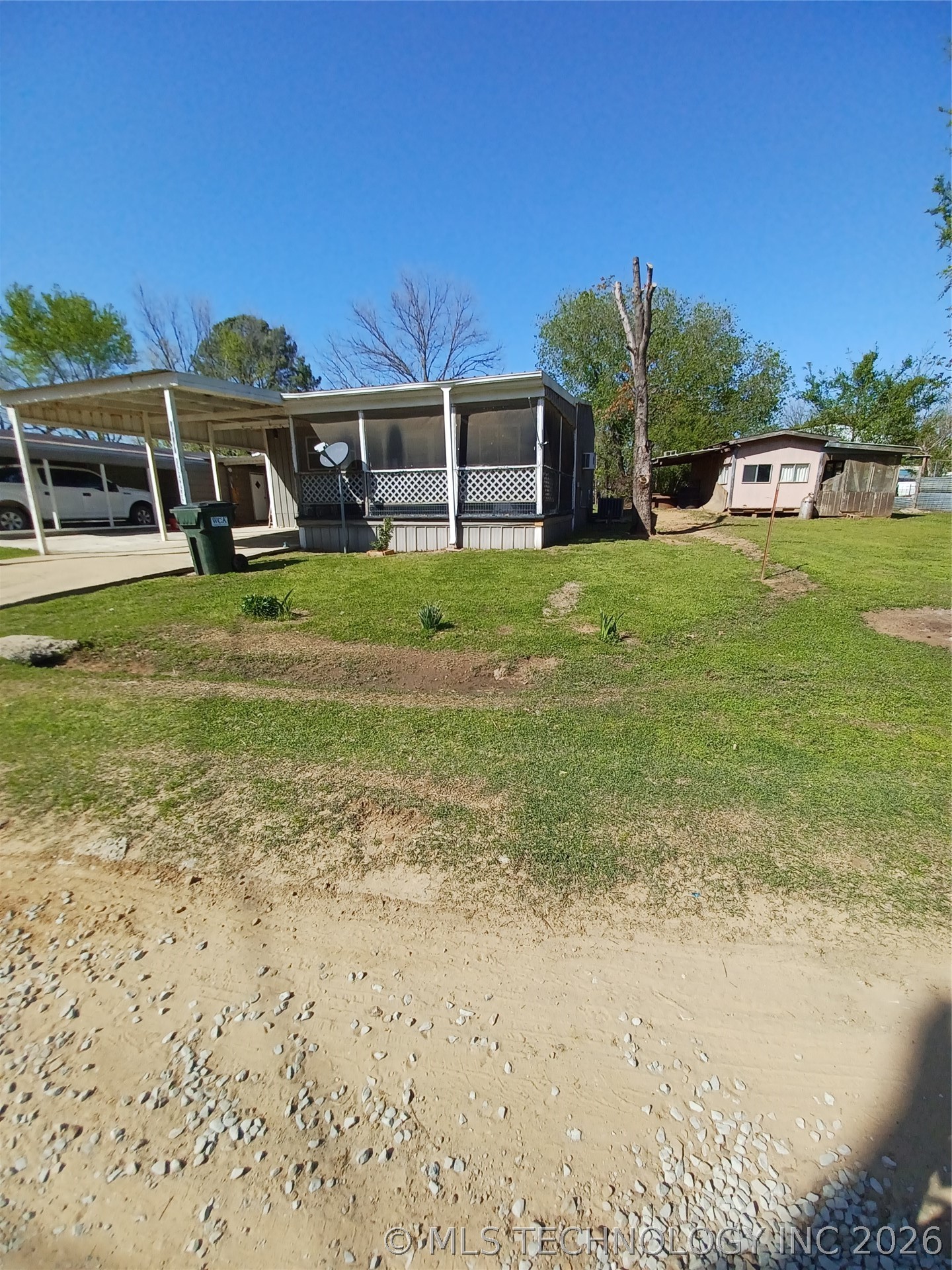 416747 Delaware Drive Checotah OK 74426