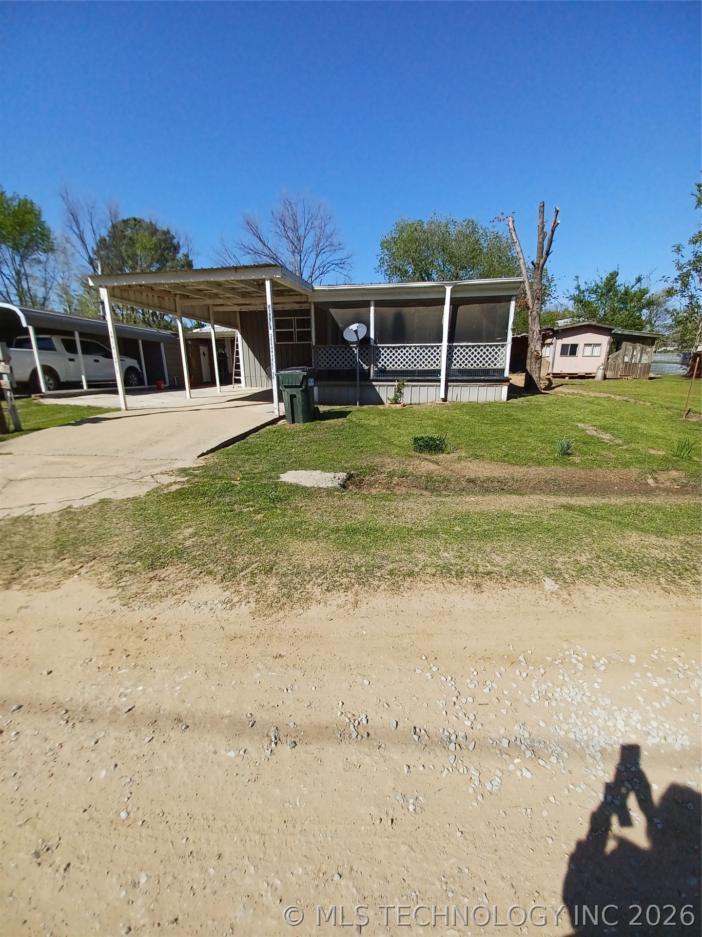 416747 Delaware Drive Checotah OK 74426