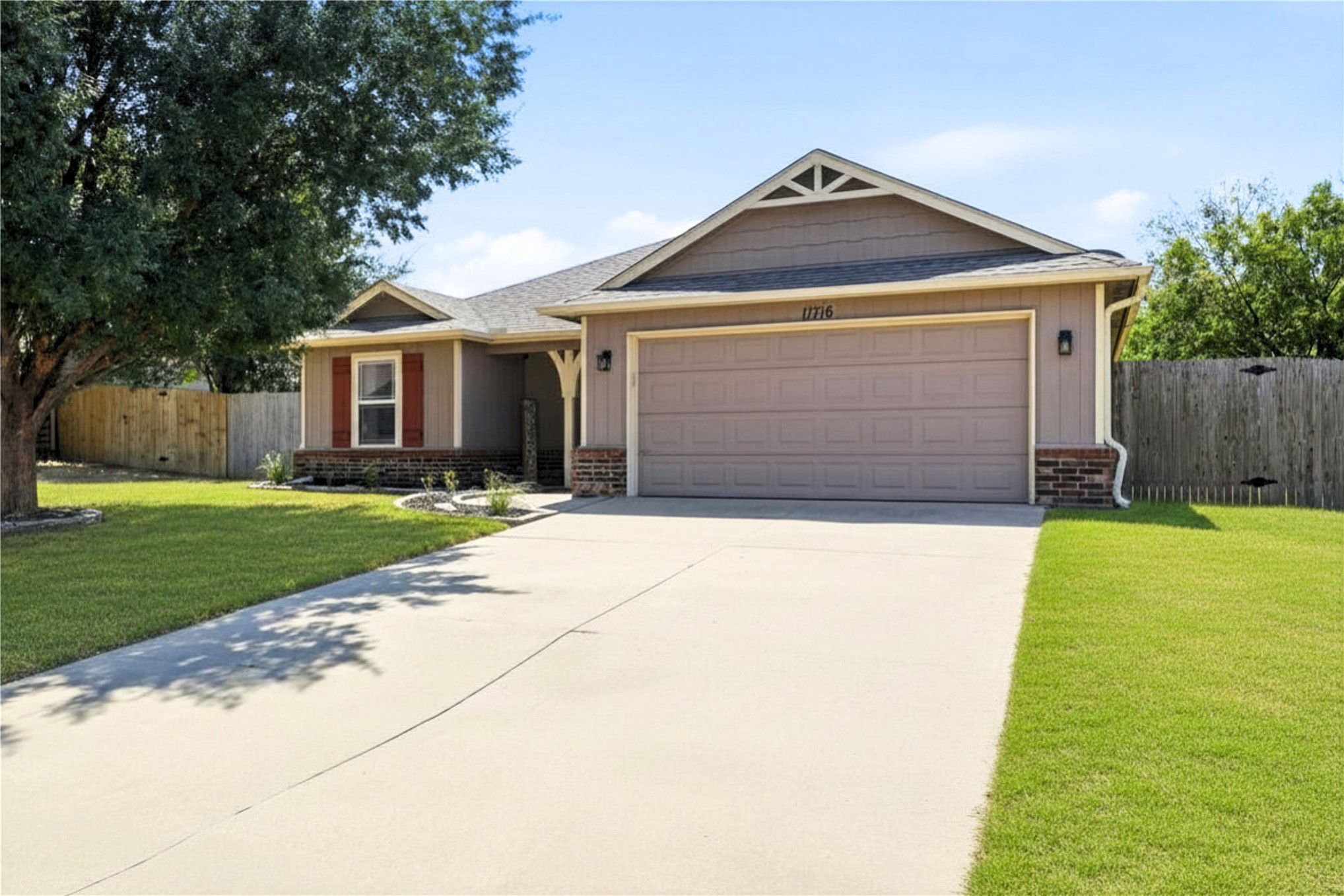 11716 E 109th Street N Owasso OK 74055