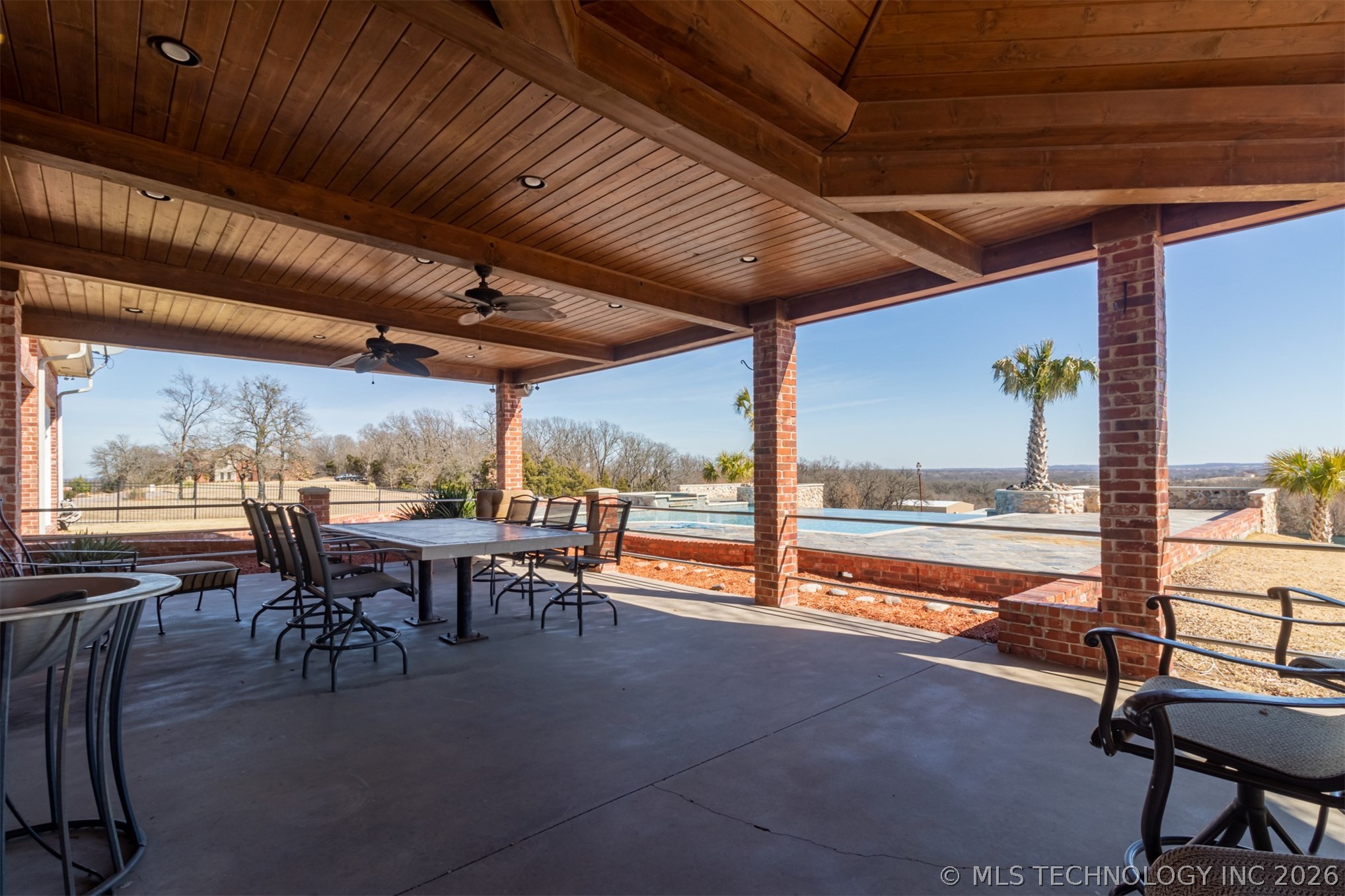 203 Hillcrest Heights Durant OK 74701