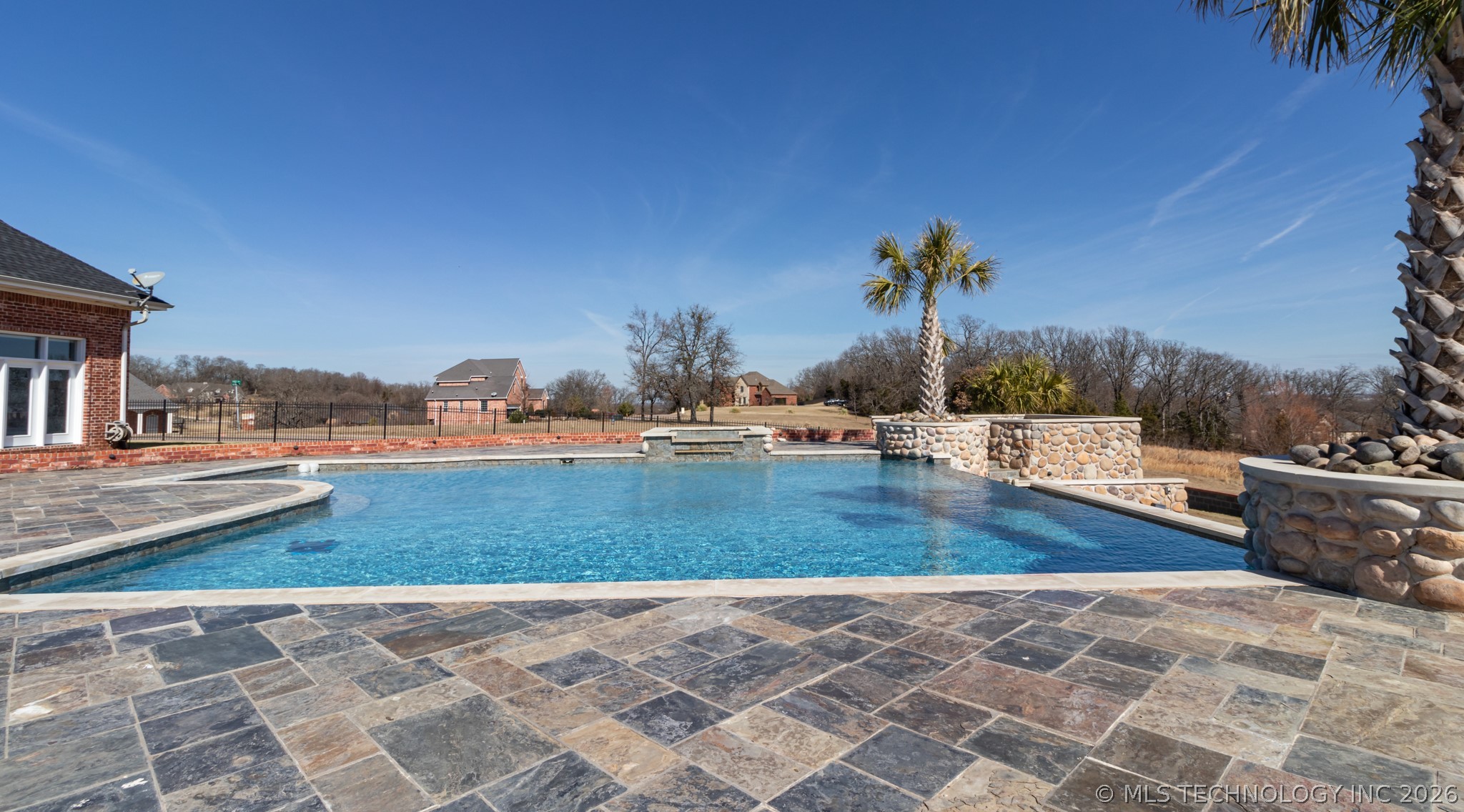 203 Hillcrest Heights Durant OK 74701