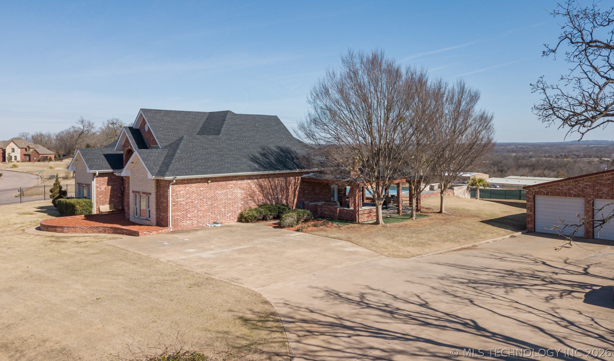 203 Hillcrest Heights Durant OK 74701