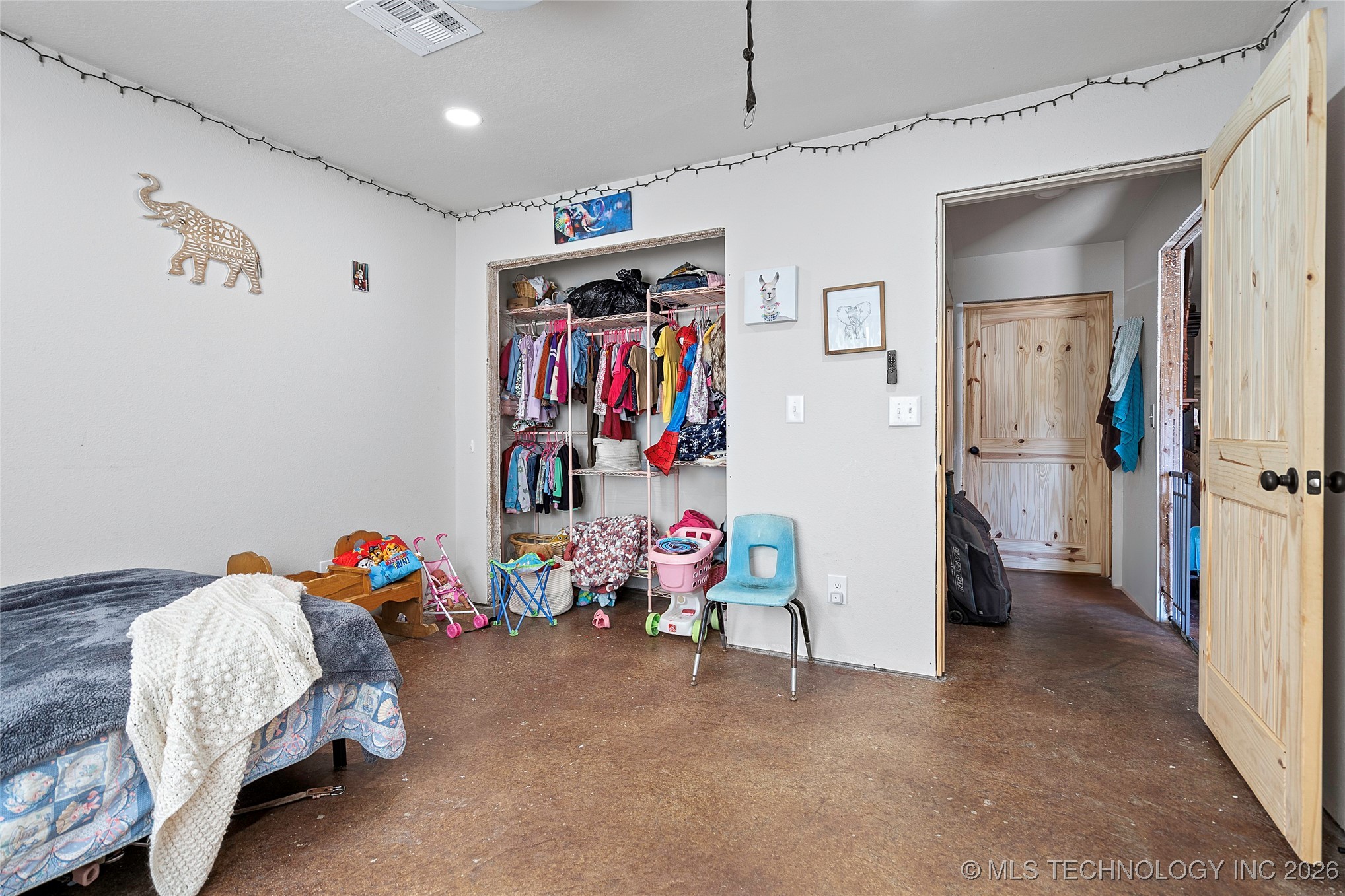 11850 Prairie Valley Lone Grove OK 73443