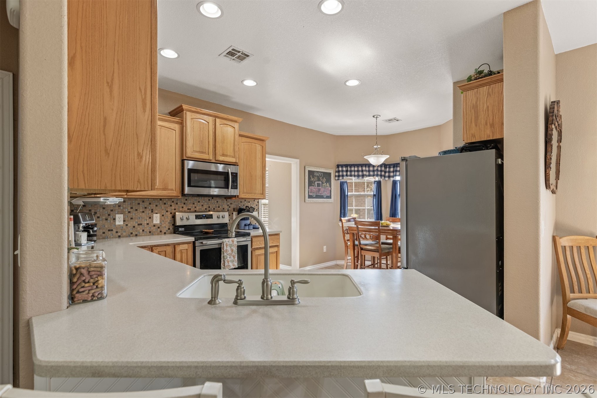6338 W 77th Street Tulsa OK 74131