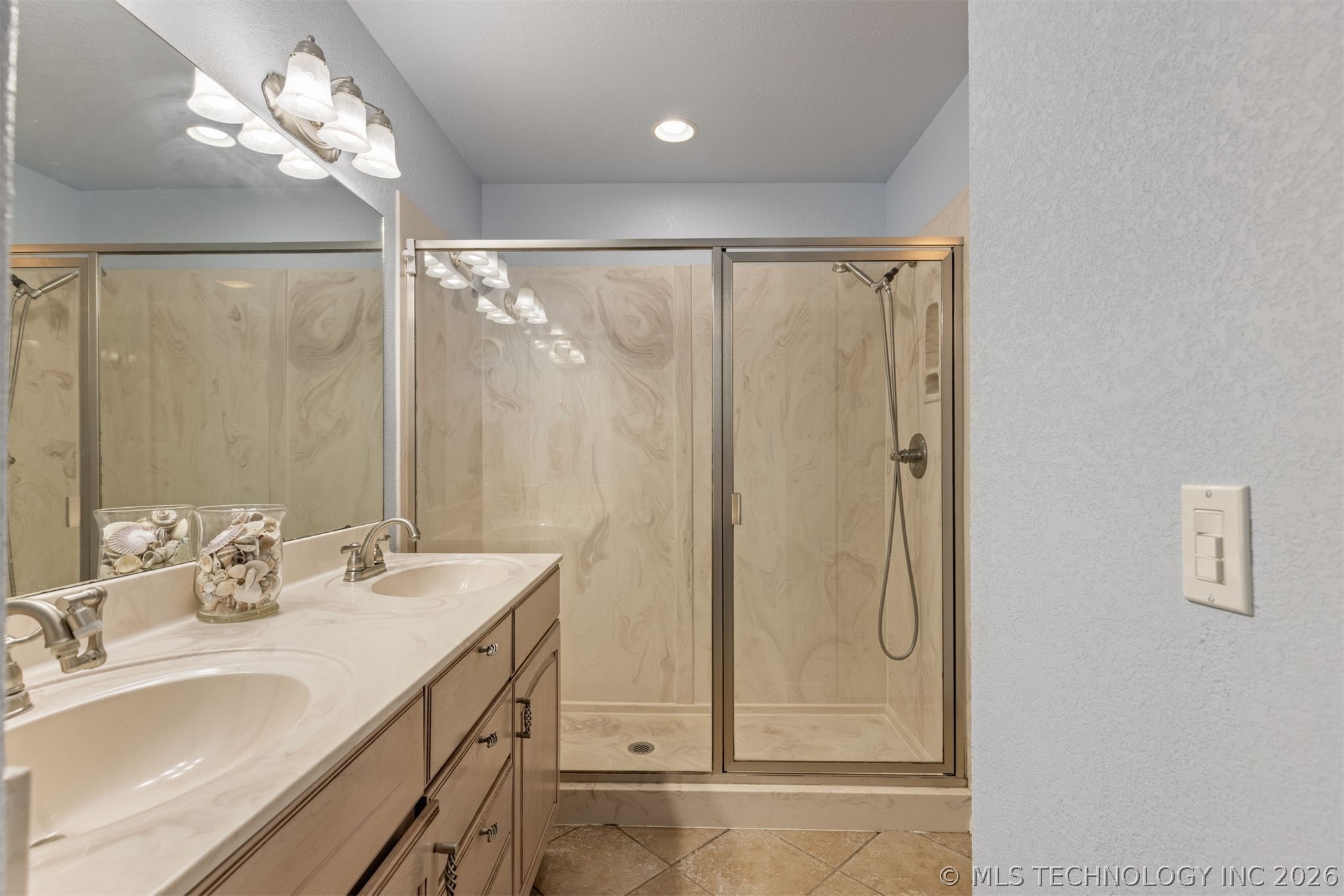 6338 W 77th Street Tulsa OK 74131