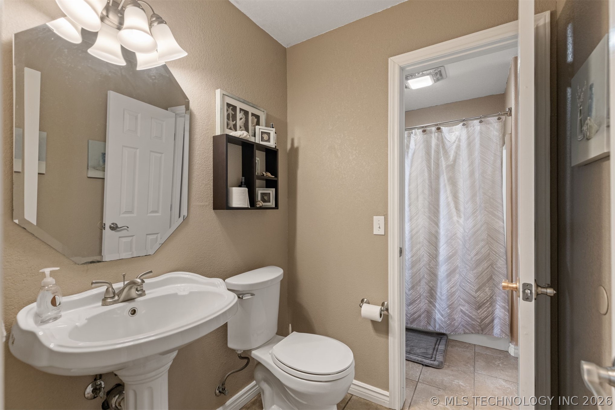 6338 W 77th Street Tulsa OK 74131