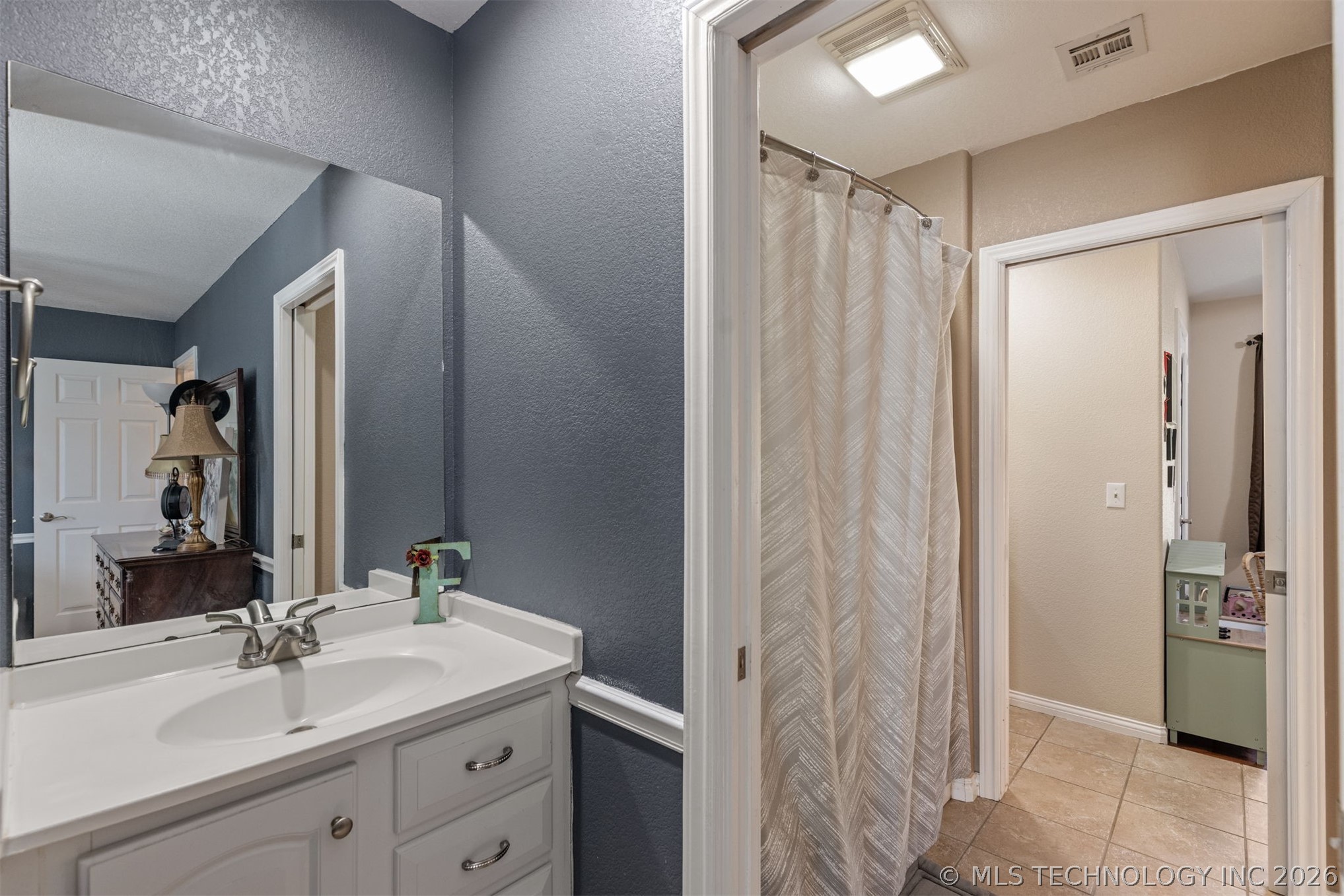 6338 W 77th Street Tulsa OK 74131