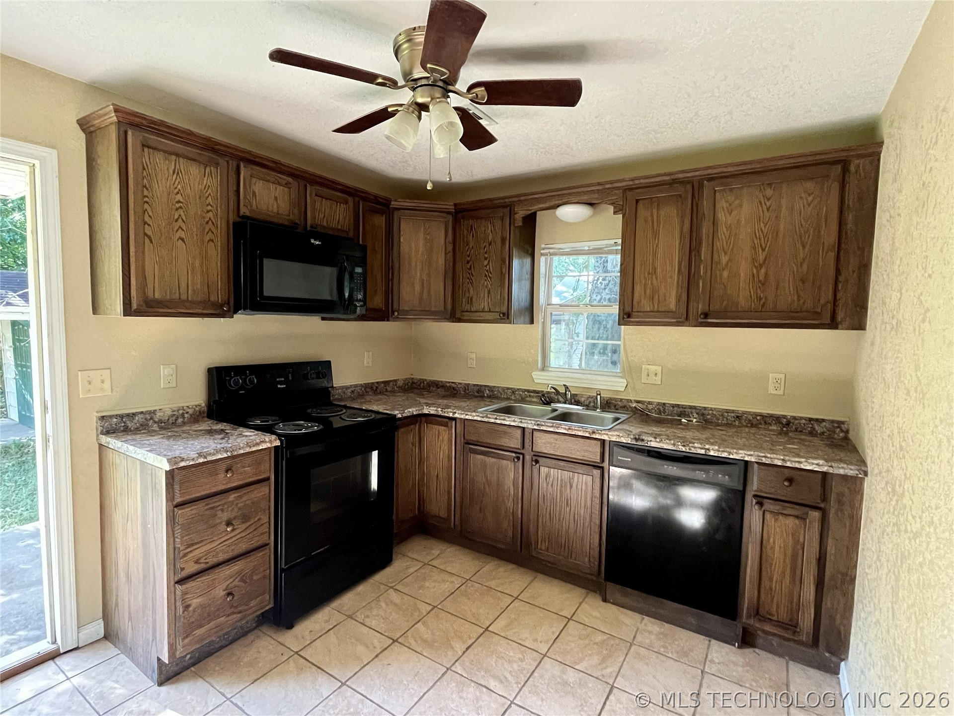 1121 D Street SE Ardmore OK 73401