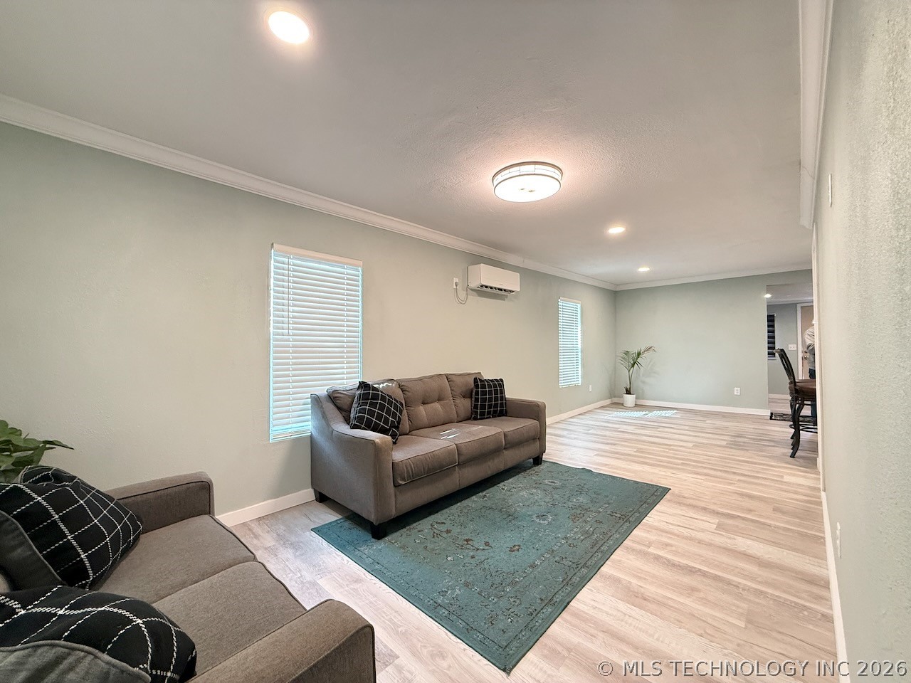 306 N Grant Avenue Sand Springs OK 74063