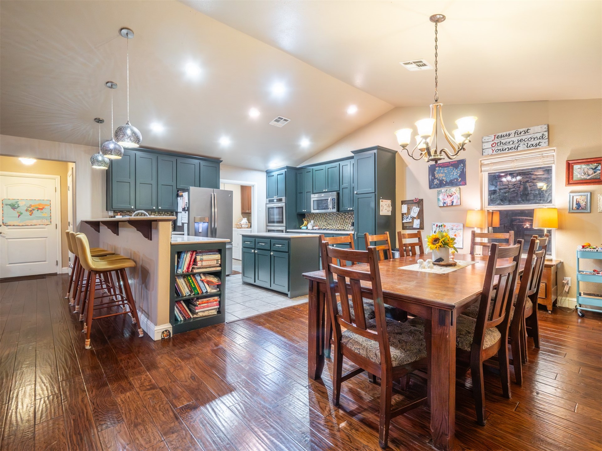 216 Peaceable Ridge Mcalester OK 74501
