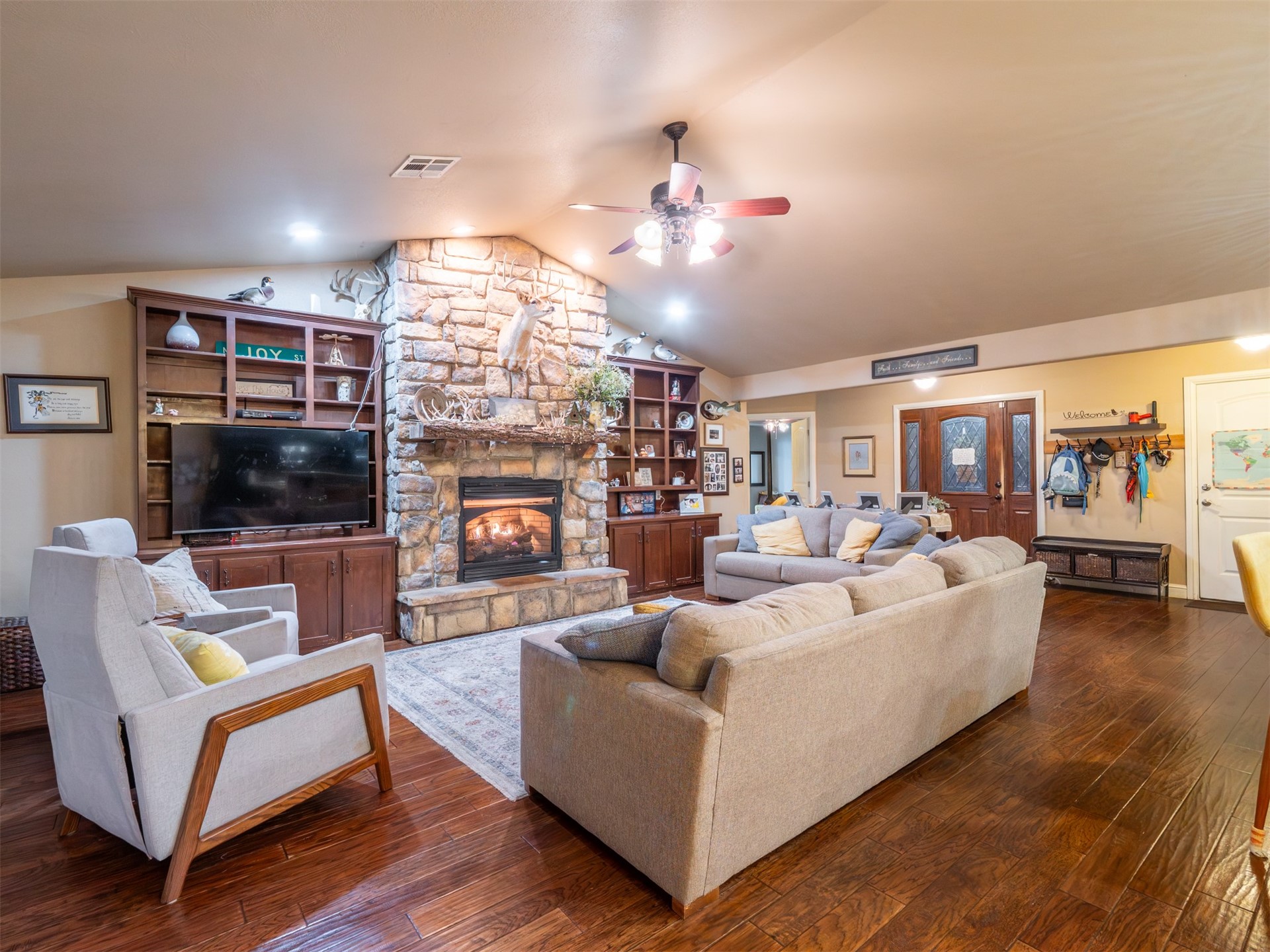 216 Peaceable Ridge Mcalester OK 74501