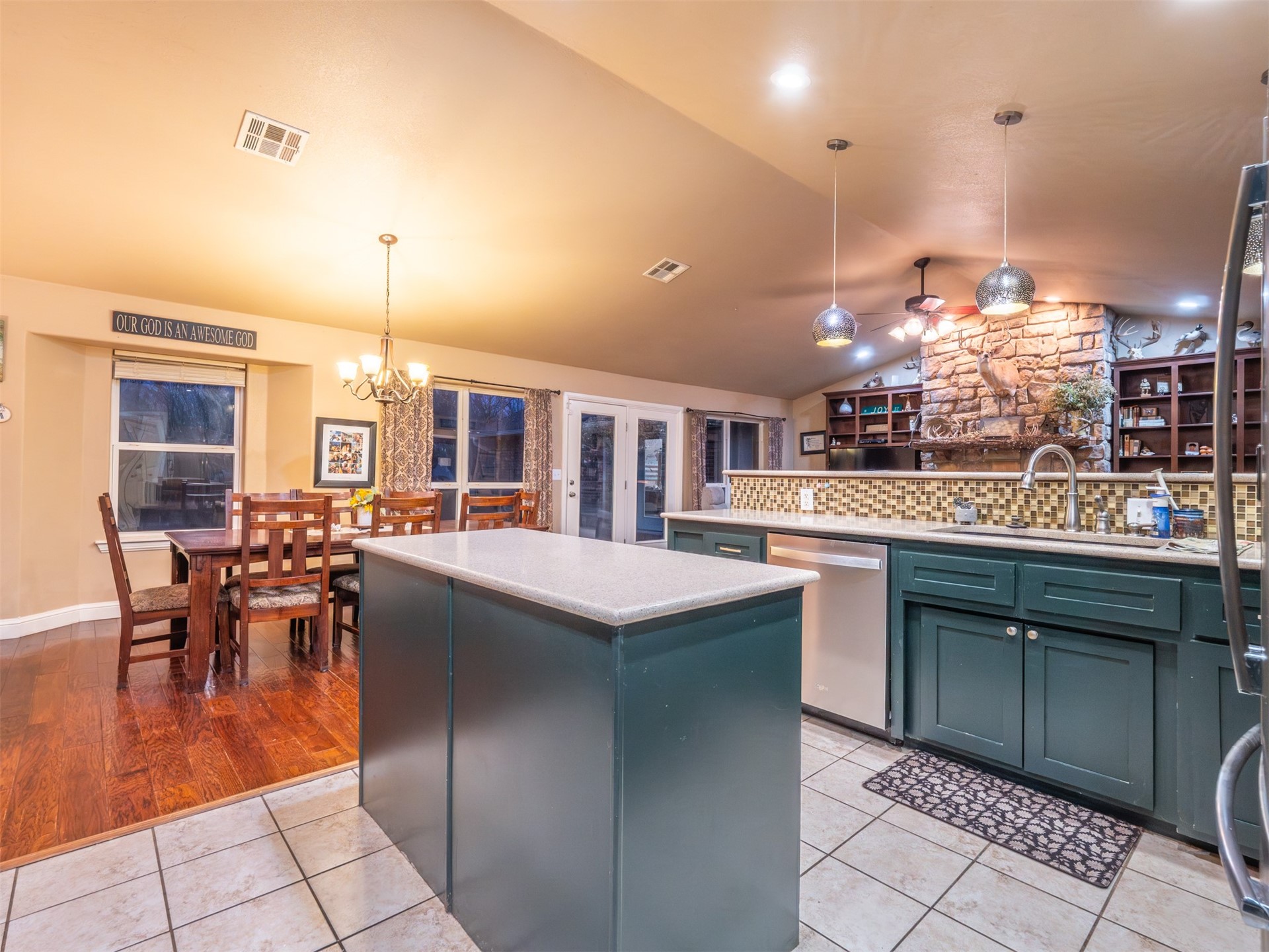 216 Peaceable Ridge Mcalester OK 74501