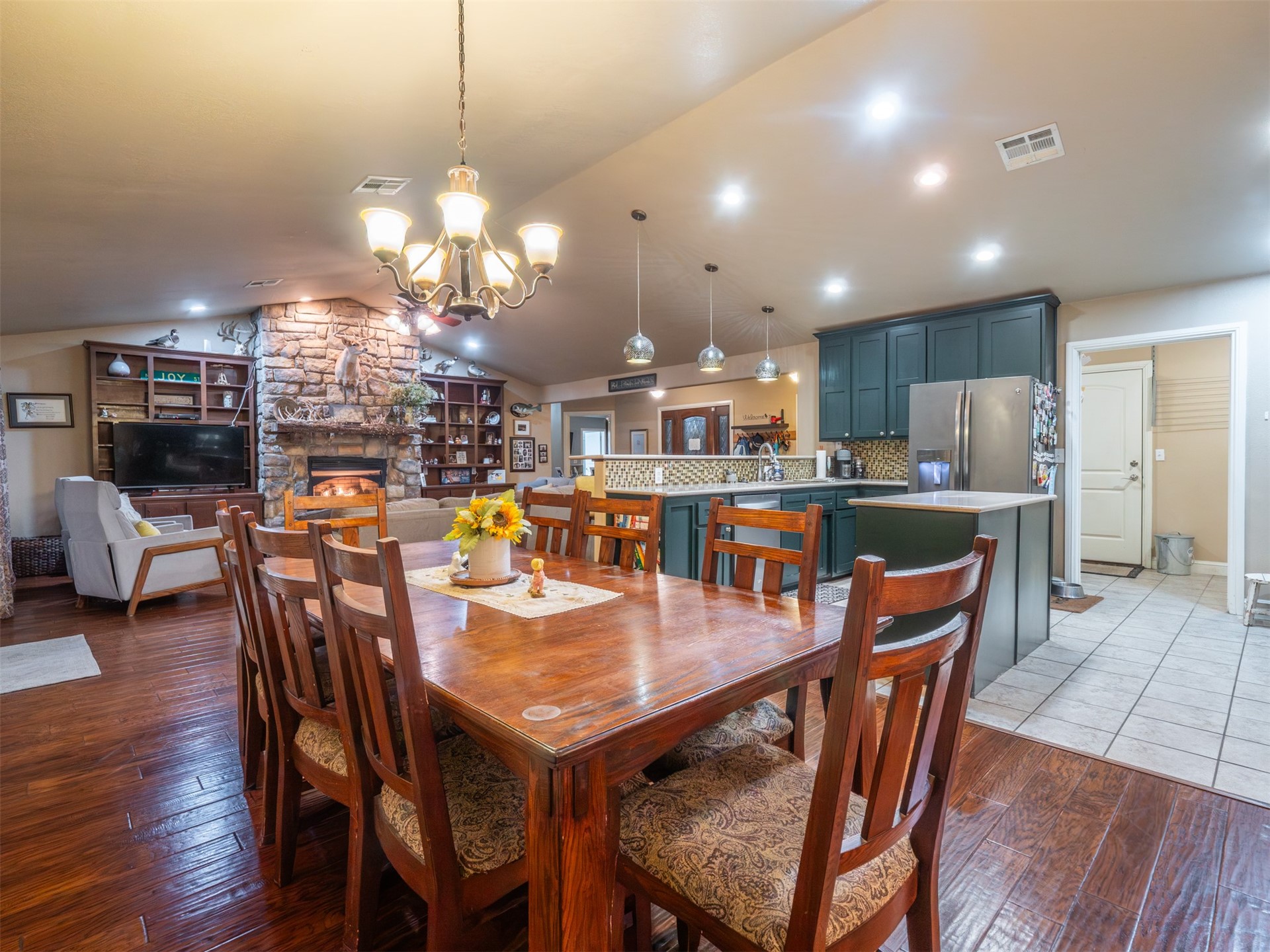 216 Peaceable Ridge Mcalester OK 74501