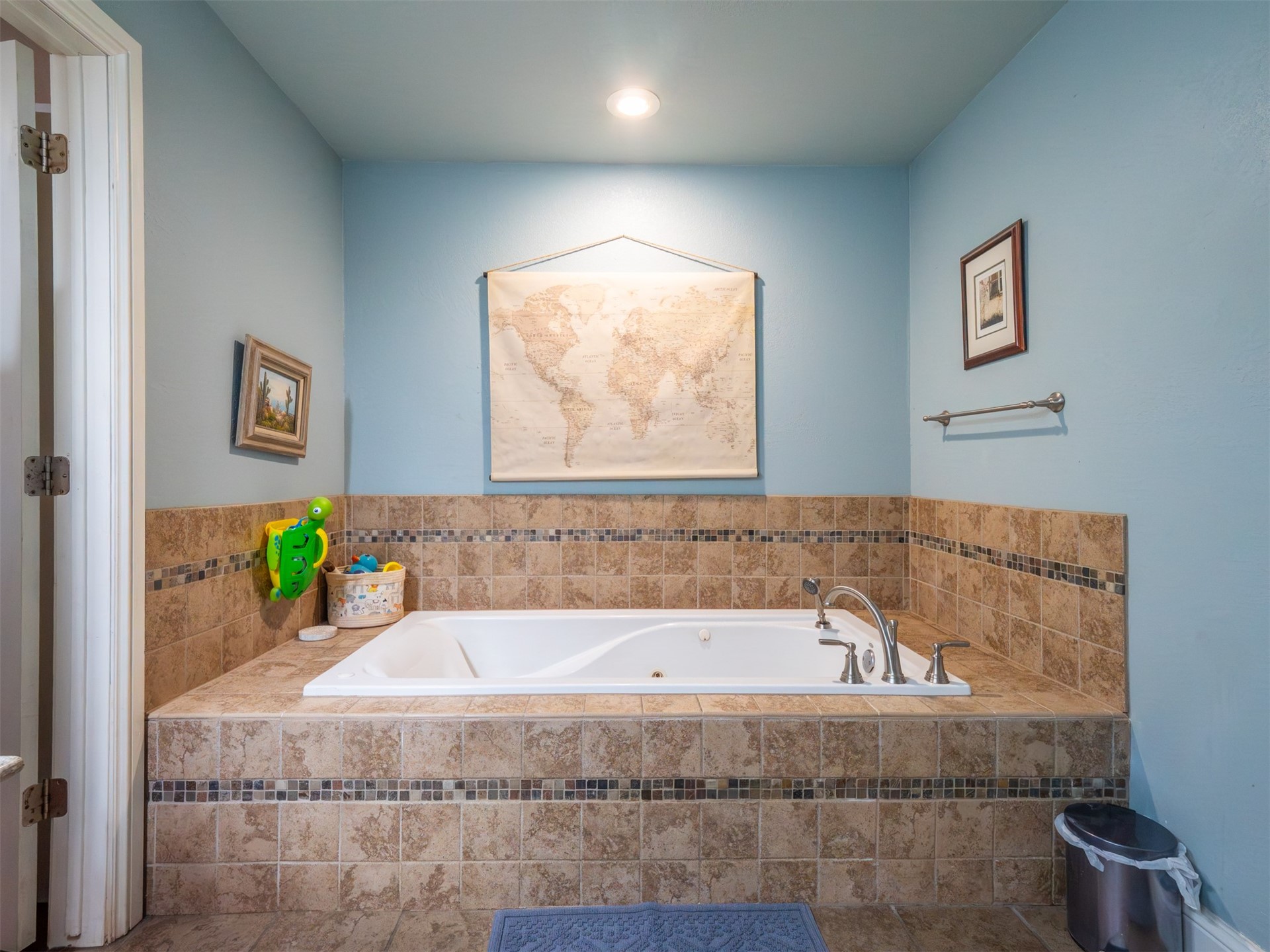 216 Peaceable Ridge Mcalester OK 74501