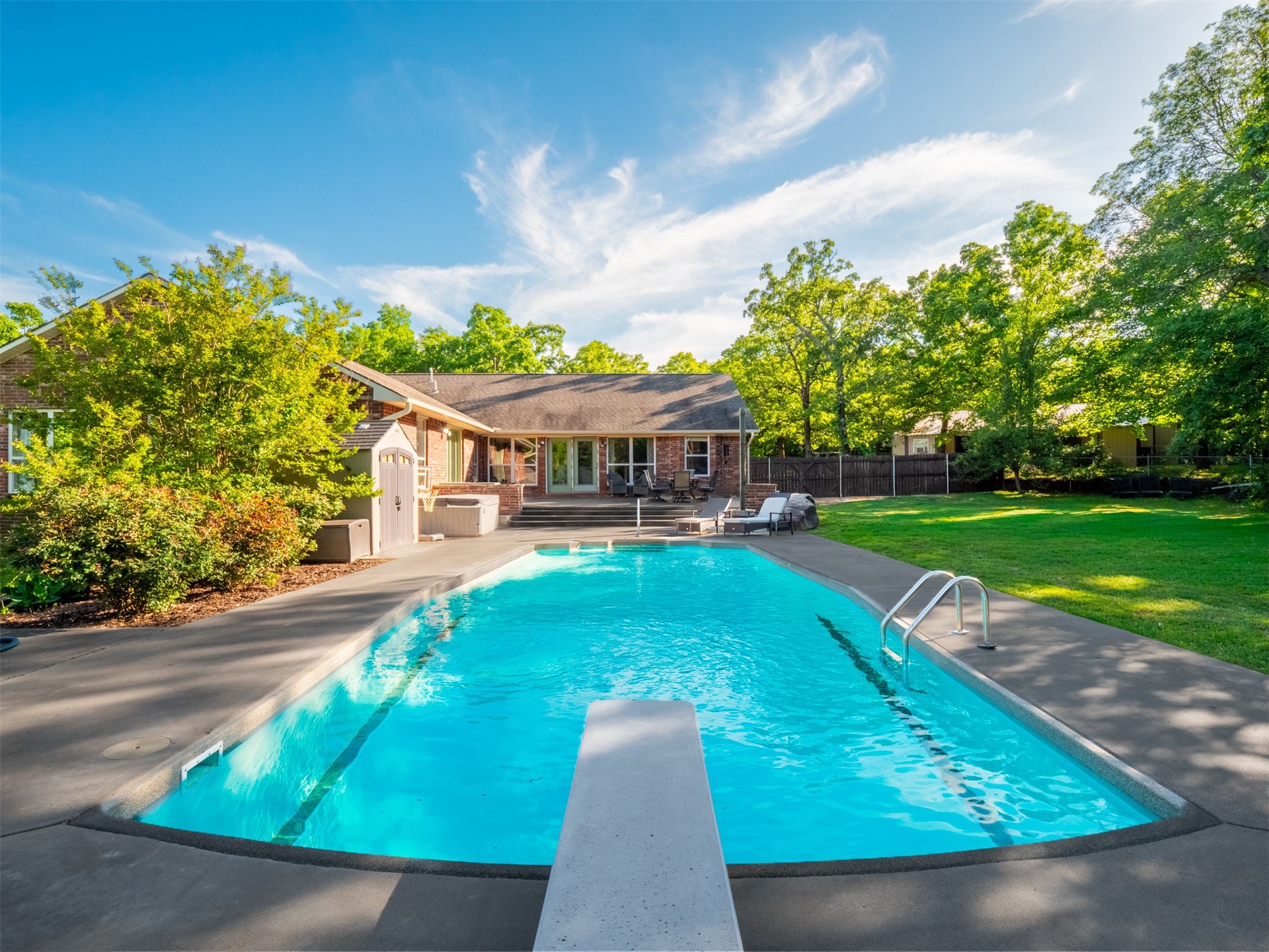 216 Peaceable Ridge Mcalester OK 74501