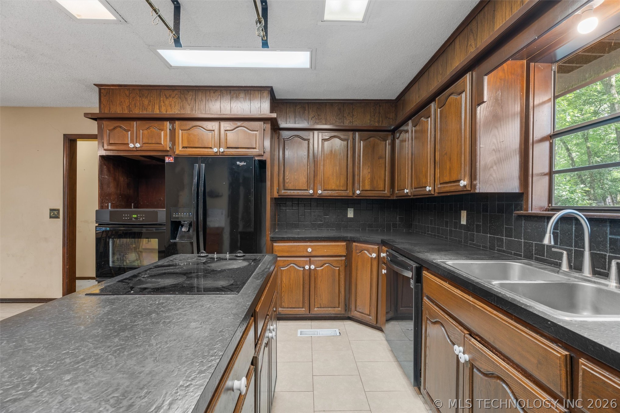 1329 Oakdale Drive Bartlesville OK 74006