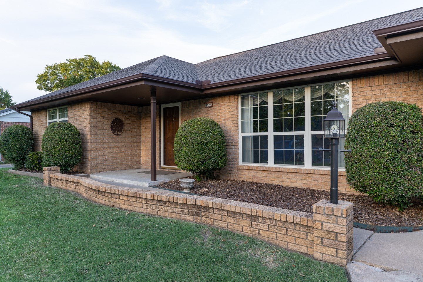 4925 S Maplewood Avenue Tulsa OK 74135