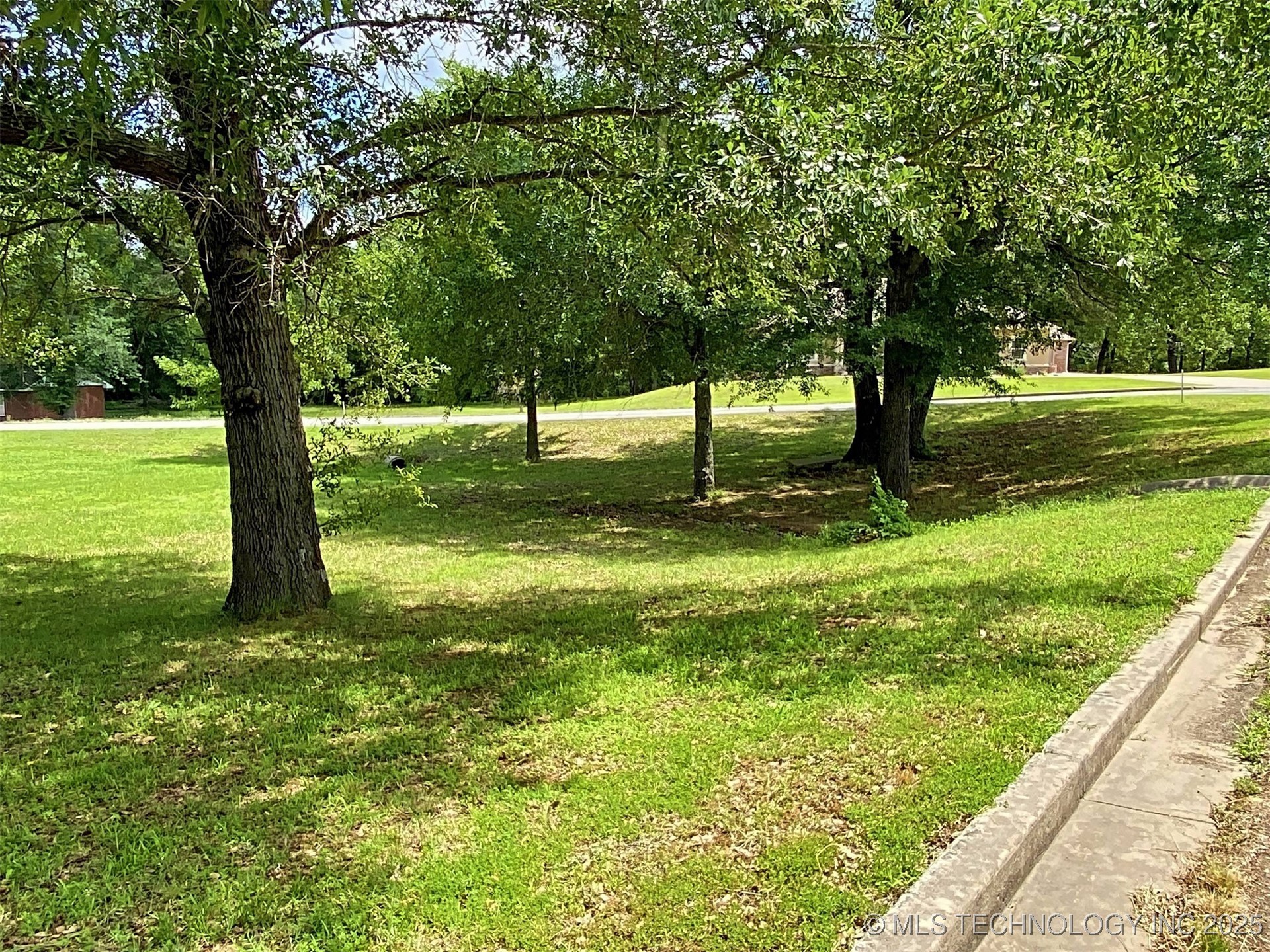 2009 Trailwood Street Stigler OK 74462