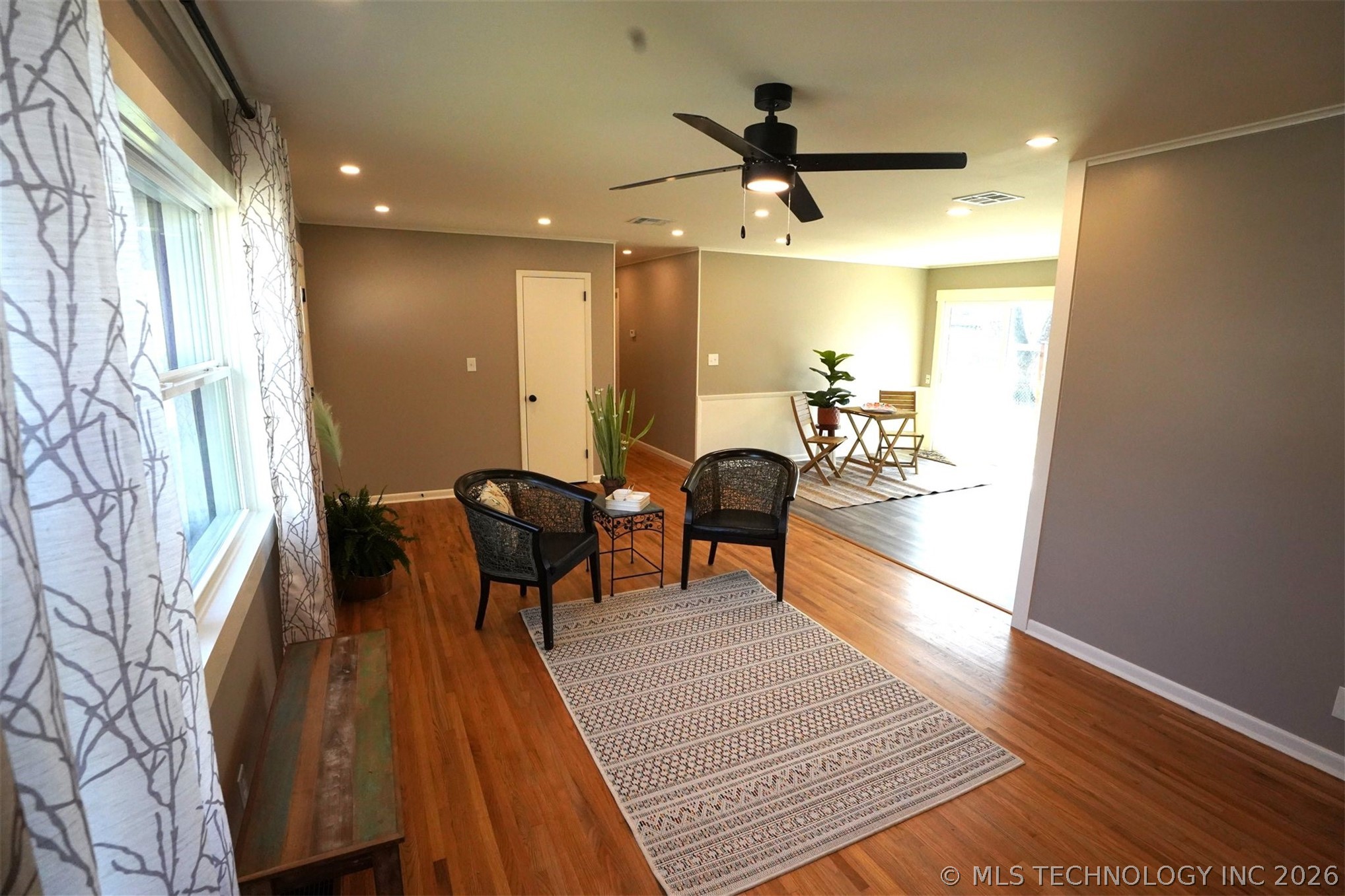5302 S Saint Louis Avenue Tulsa OK 74105