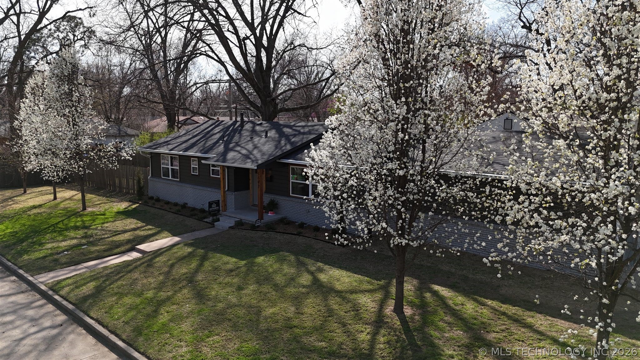5302 S Saint Louis Avenue Tulsa OK 74105