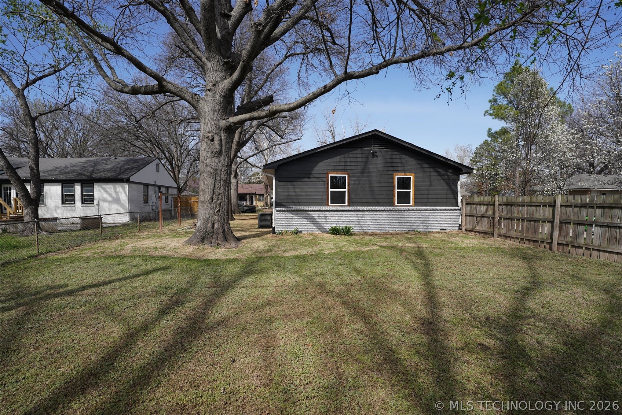 5302 S Saint Louis Avenue Tulsa OK 74105