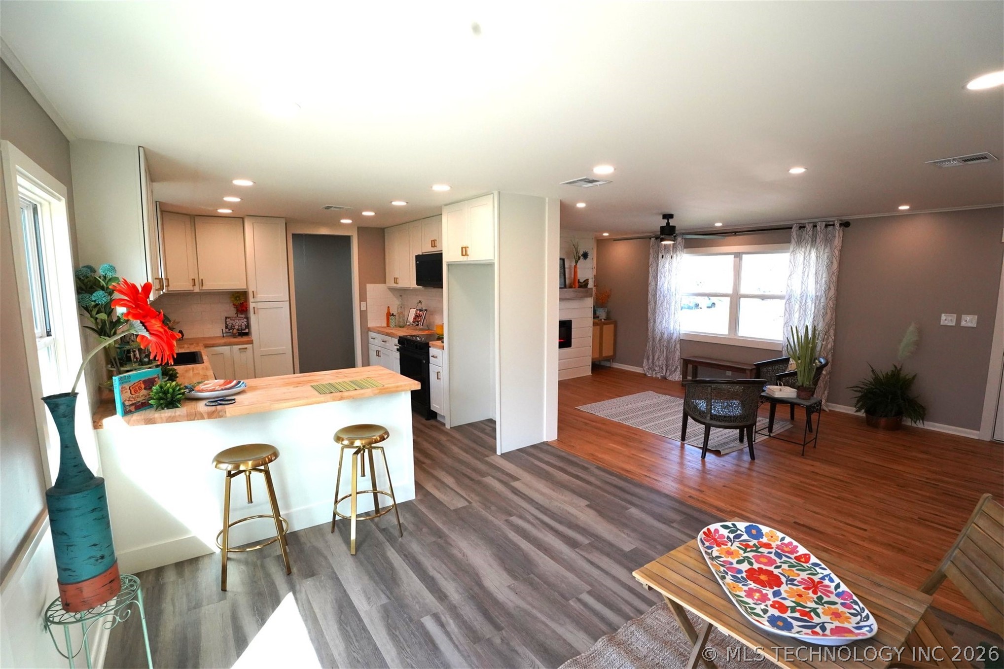 5302 S Saint Louis Avenue Tulsa OK 74105