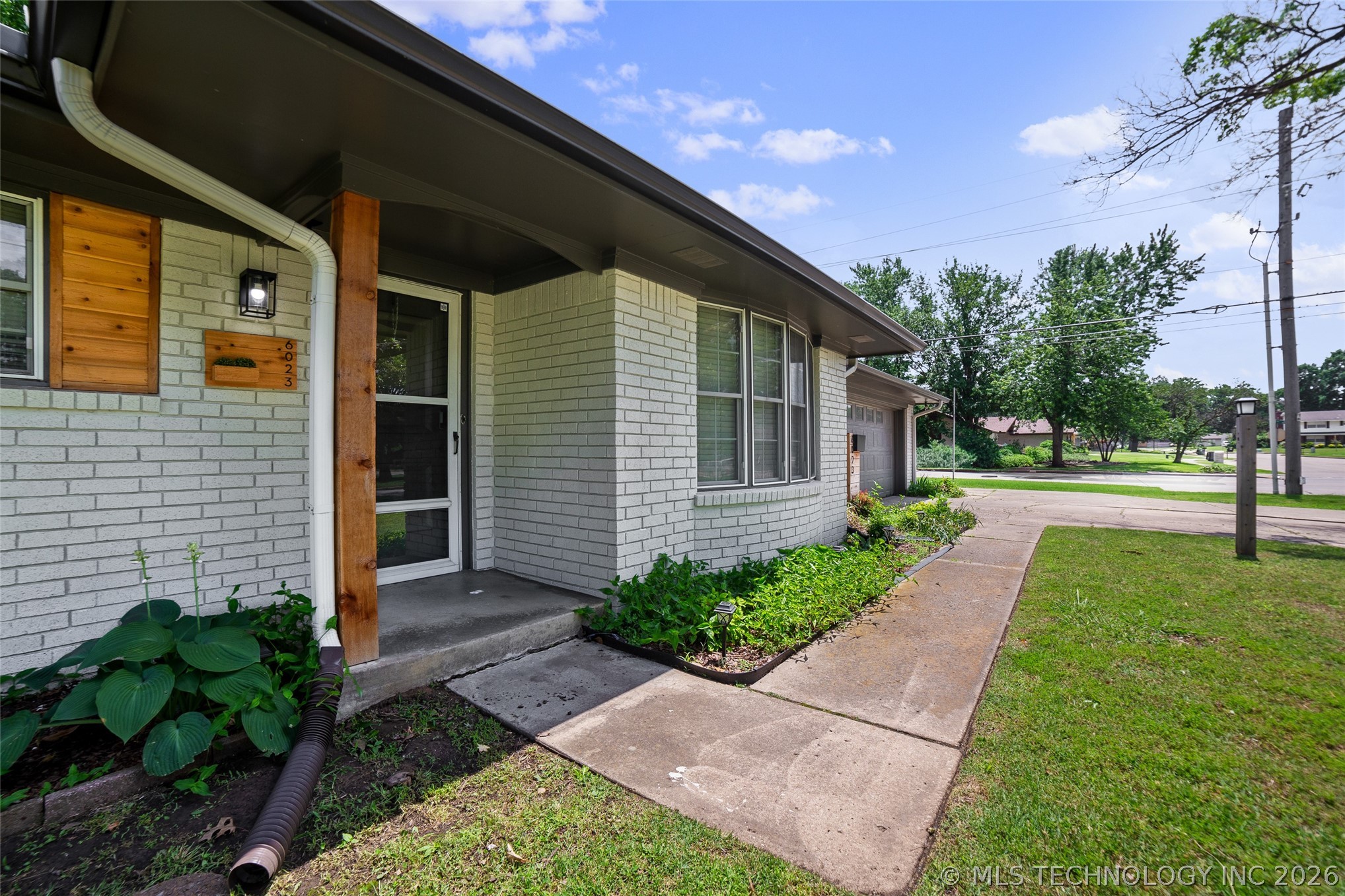 6023 S Irvington Avenue Tulsa OK 74135