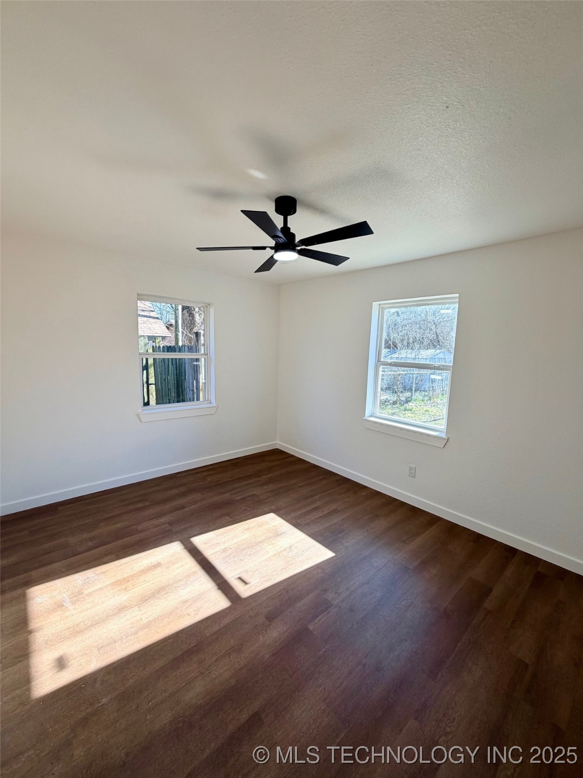 204 W 21st Street Tishomingo OK 73460