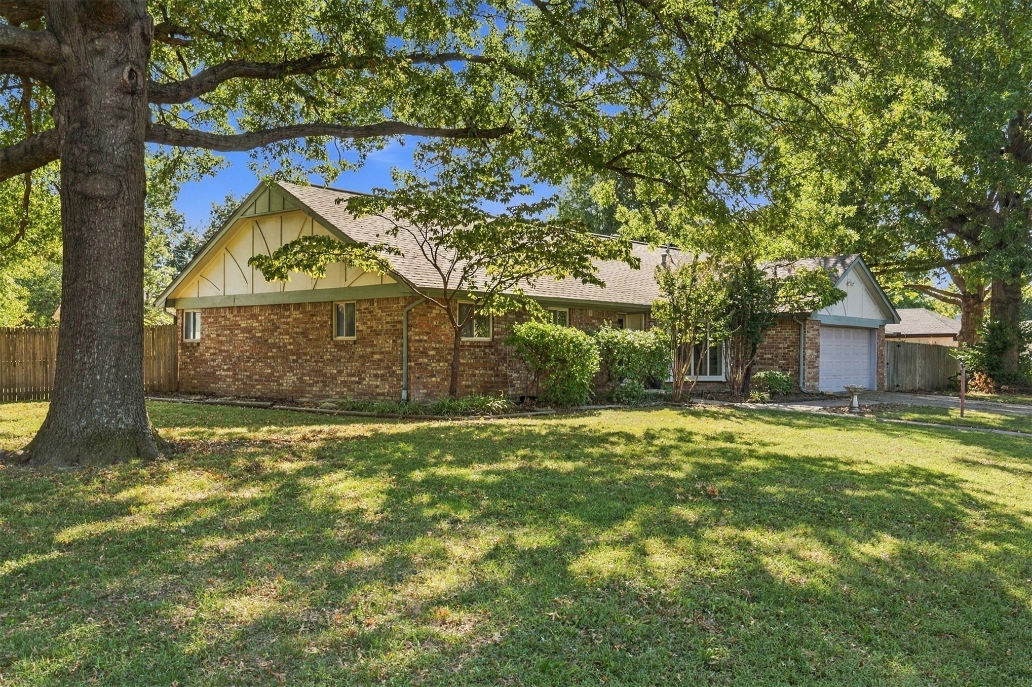 8296 E 35th Street Tulsa OK 74145