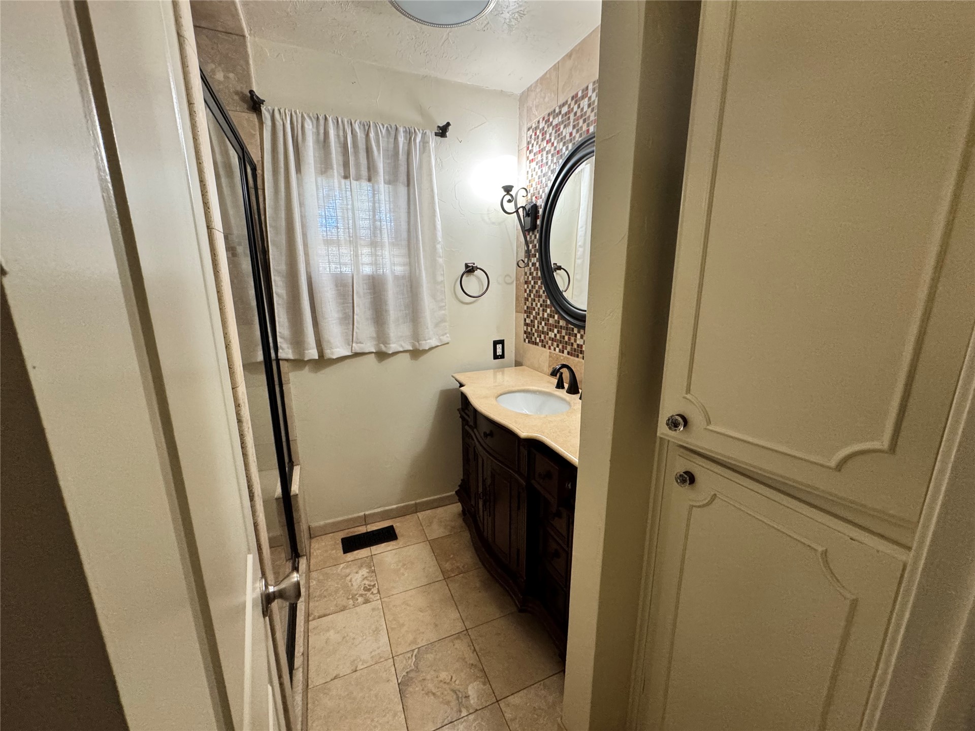1403 Bixby Ardmore OK 73401