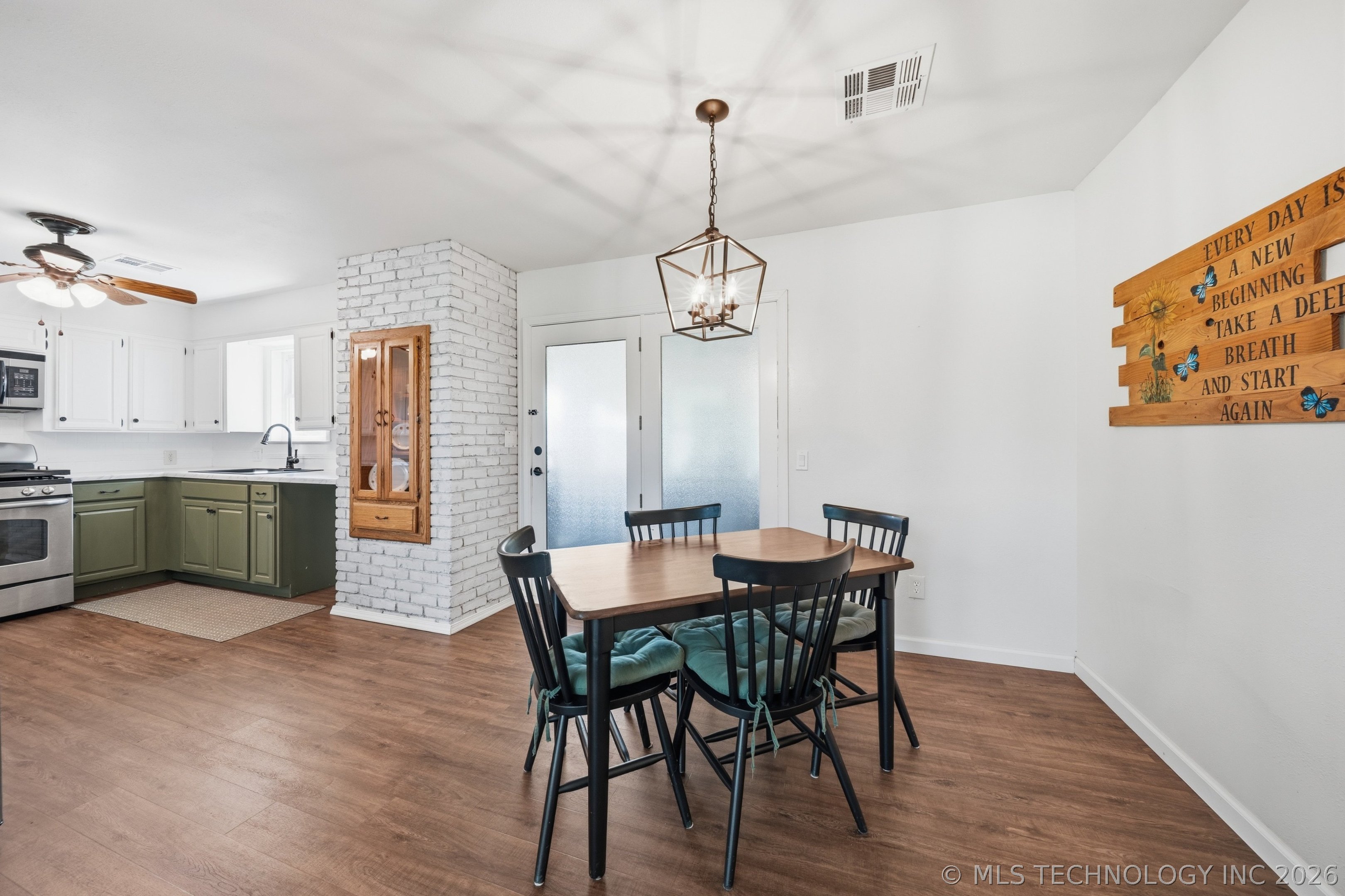 1003 S Chickasaw Avenue Haskell OK 74436