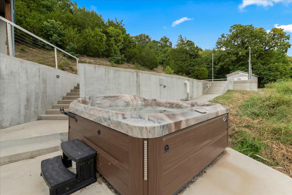 662 SE 4439 Loop Salina OK 74365