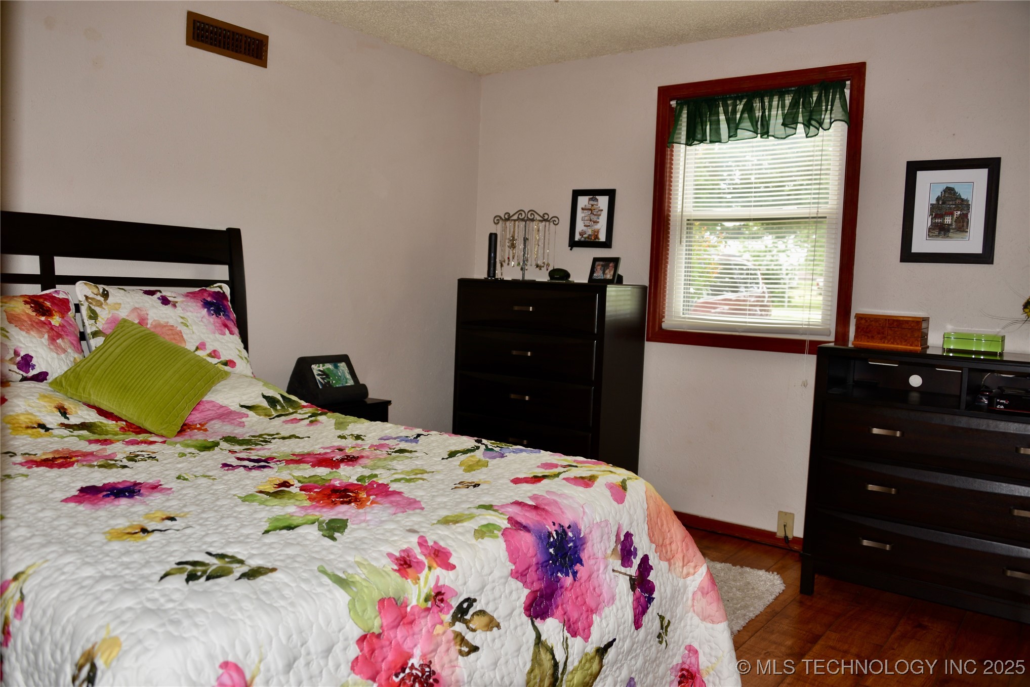 1409 N 5th Street Henryetta OK 74437