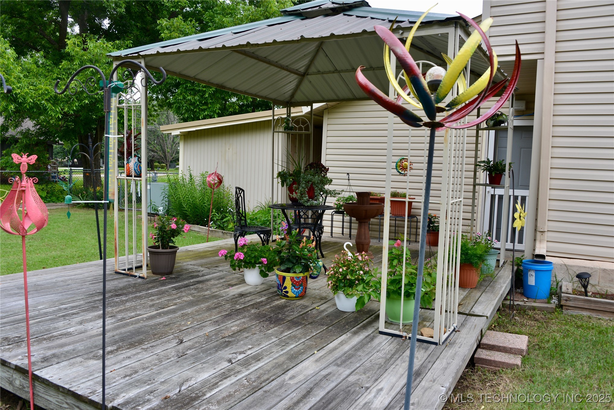 1409 N 5th Street Henryetta OK 74437