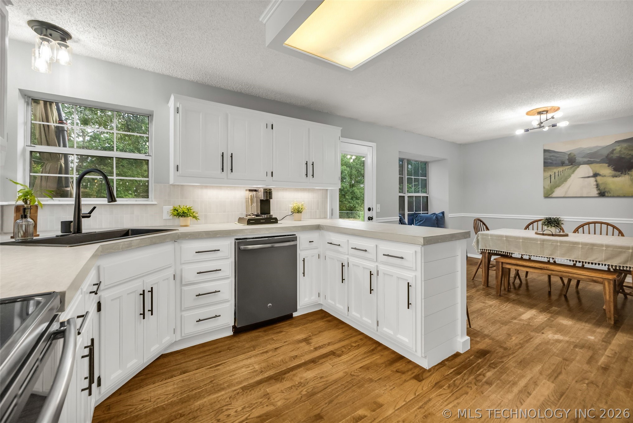 3426 S 76th Westavenue Tulsa OK 74107