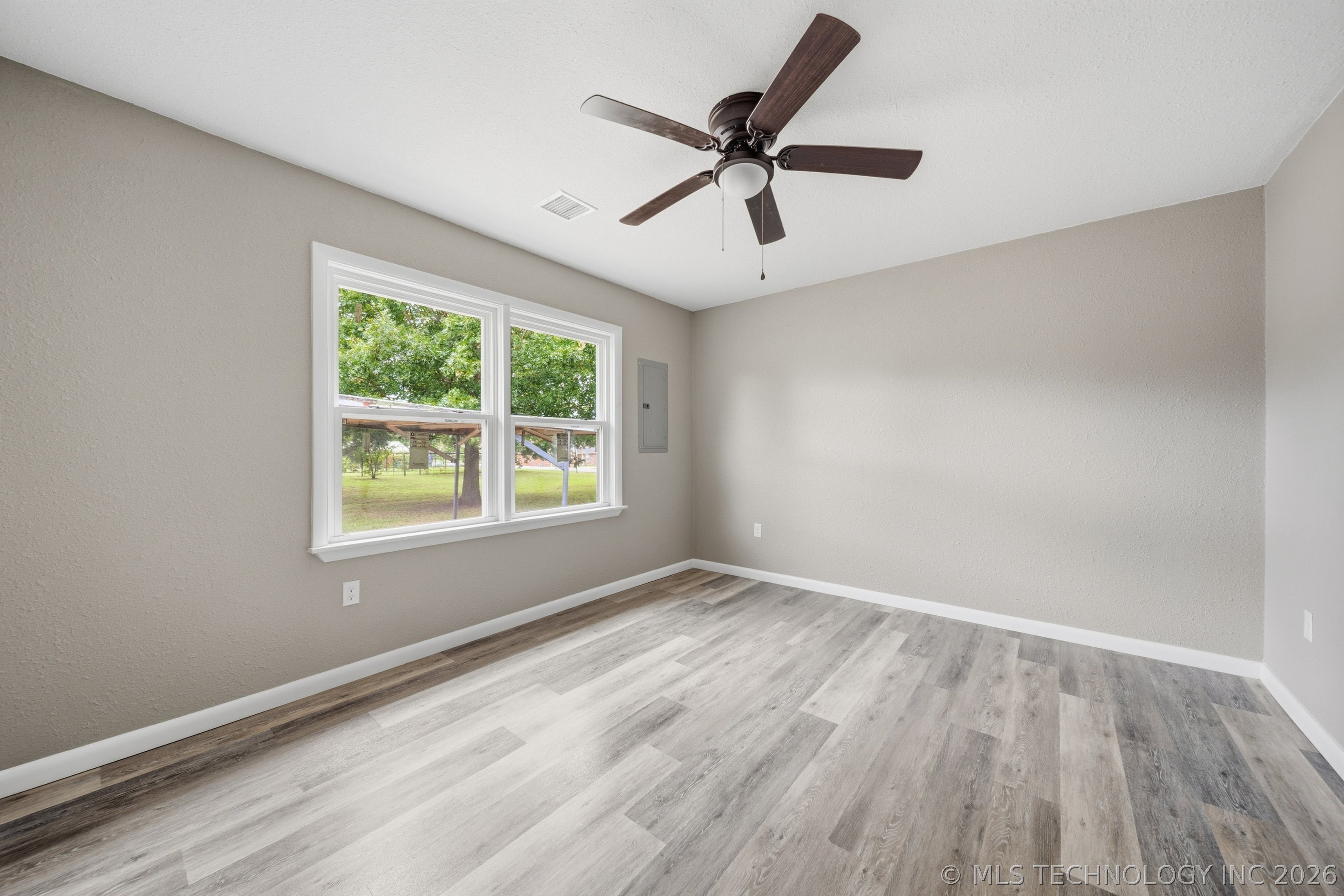 122 W Jay Stroud OK 74079