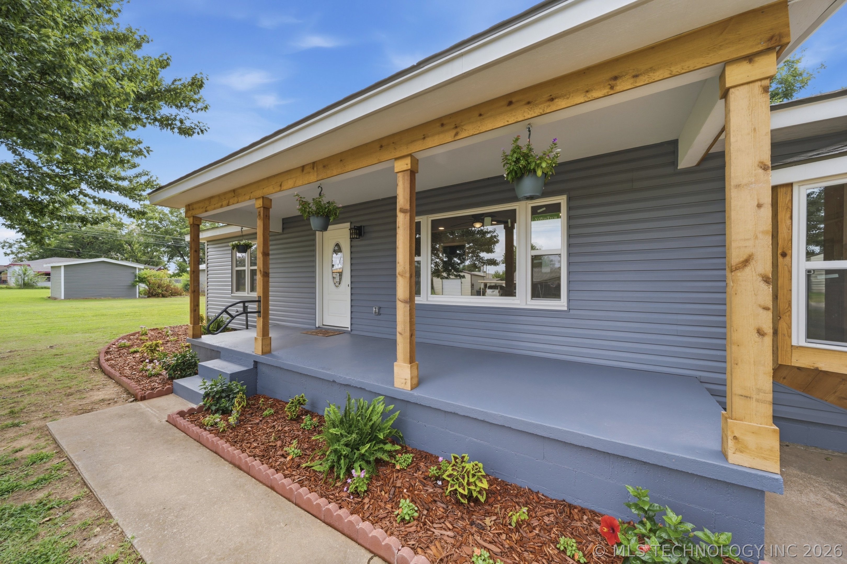 122 W Jay Stroud OK 74079
