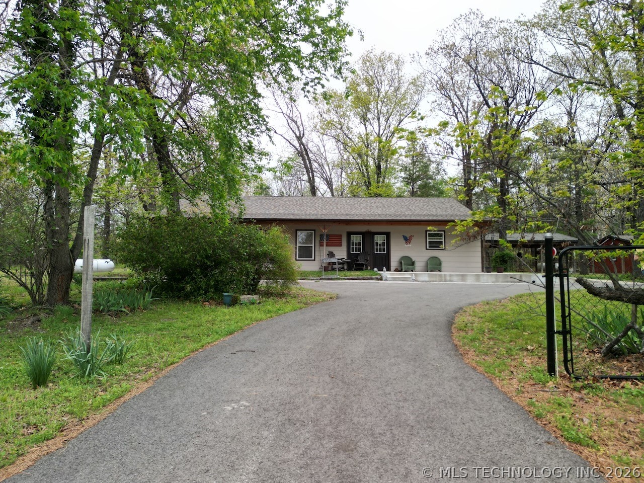 5969 E 620 Road Locust Grove OK 74352