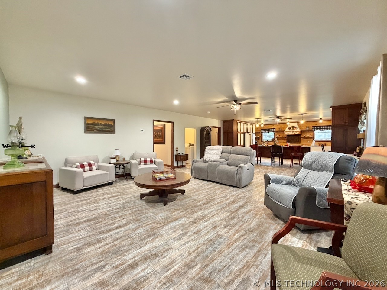5969 E 620 Road Locust Grove OK 74352