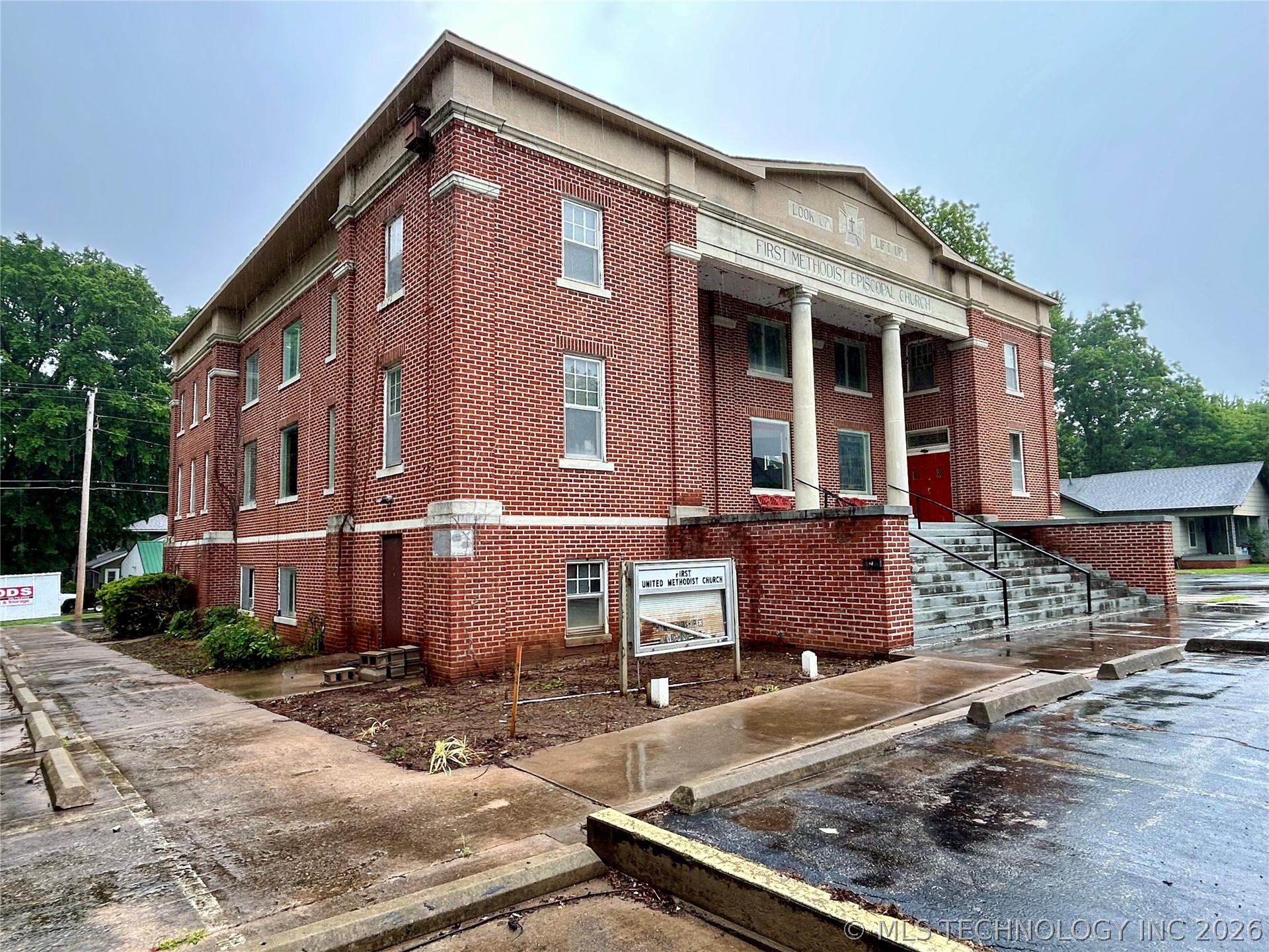 107 N Jordan Street Cleveland OK 74020