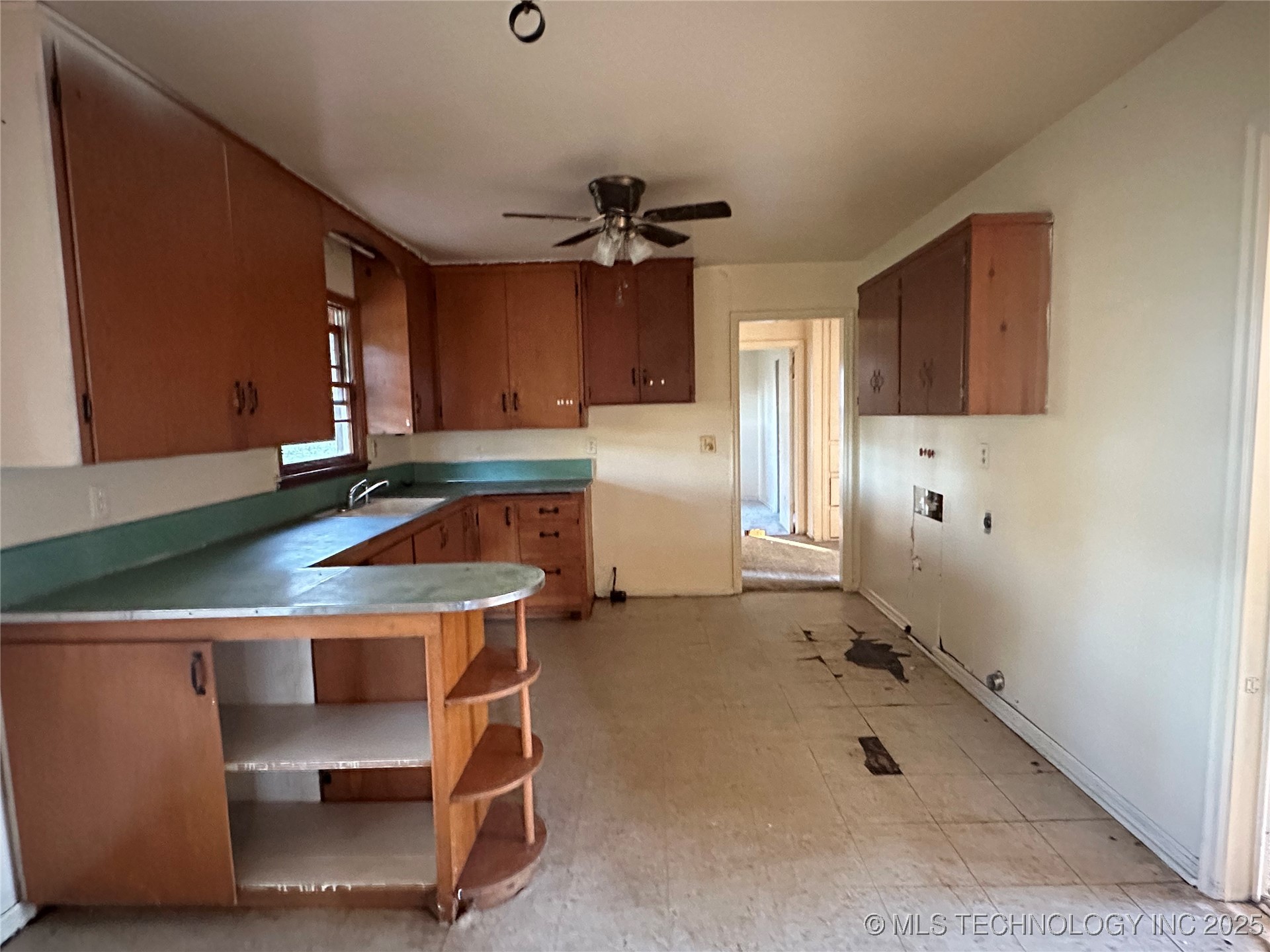 1725 E Elm Lane Okmulgee OK 74447