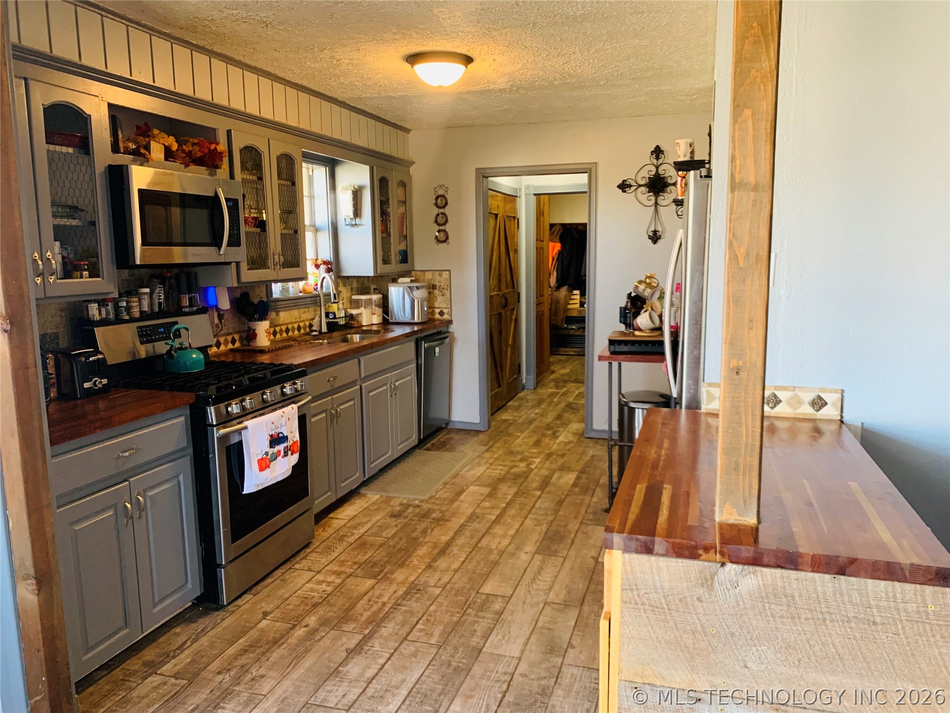 2405 W Chicken Fight Road Atoka OK 74525