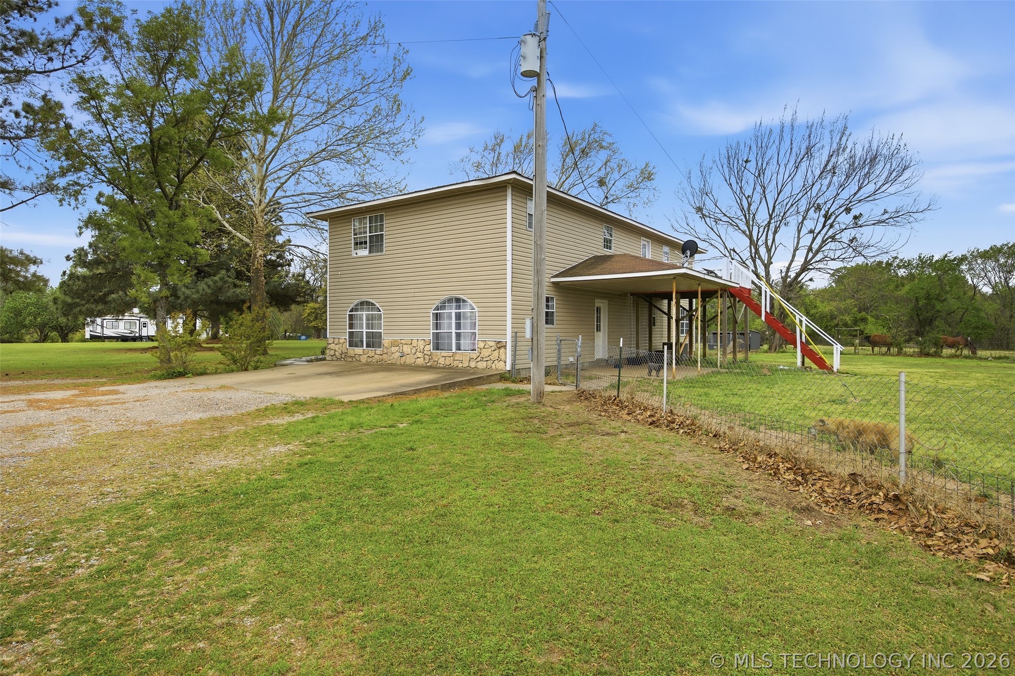 2405 W Chicken Fight Road Atoka OK 74525